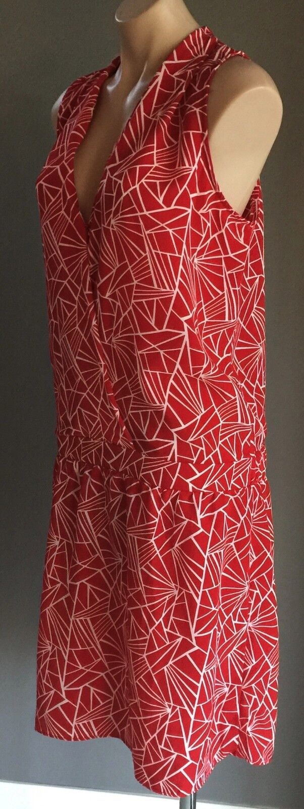PETER MORRISSEY Dress Red & White Geo Print Sleeveless Drop Waist Size 16 NEW