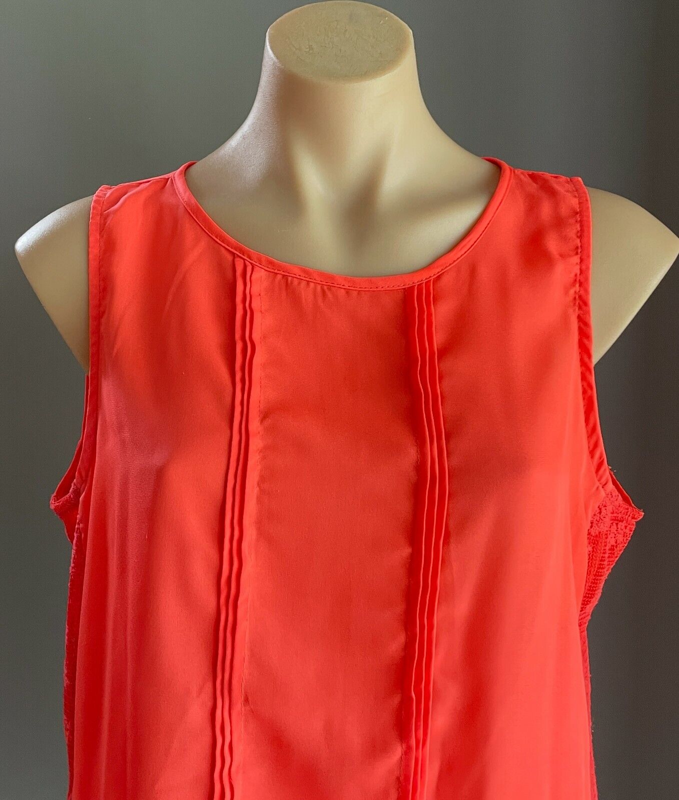 TEMT Cami Top Coral Semi Sheer Sleeveless w Seam Detail & Lace at Sides Size 14