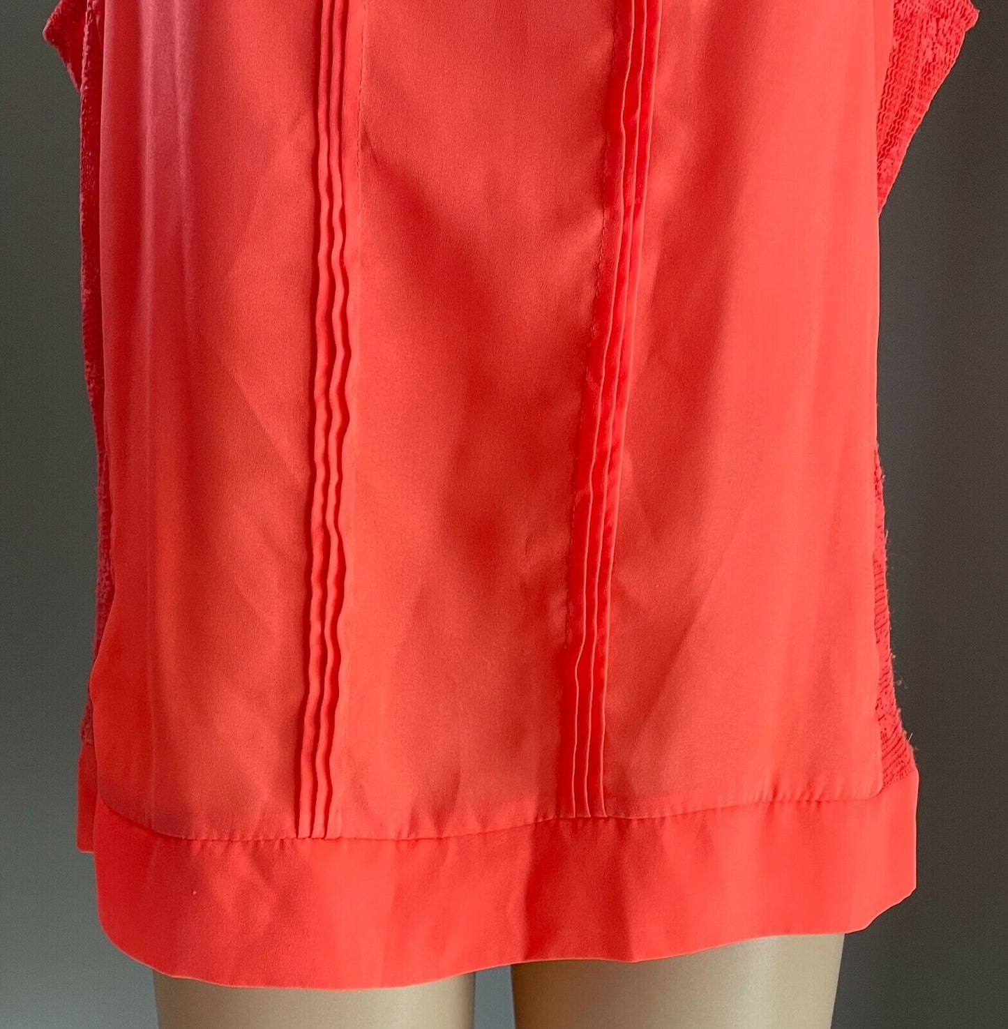 TEMT Cami Top Coral Semi Sheer Sleeveless w Seam Detail & Lace at Sides Size 14