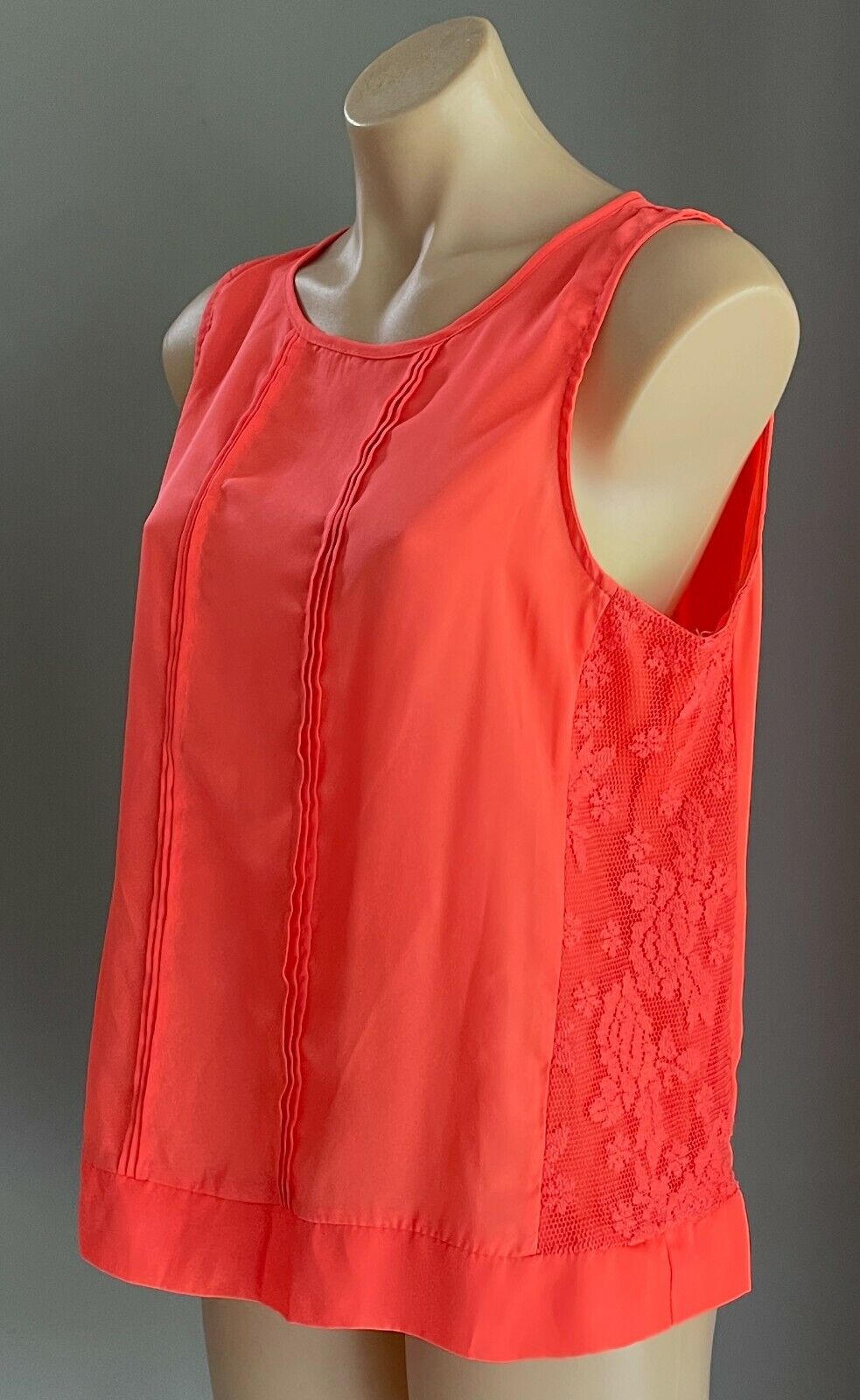 TEMT Cami Top Coral Semi Sheer Sleeveless w Seam Detail & Lace at Sides Size 14