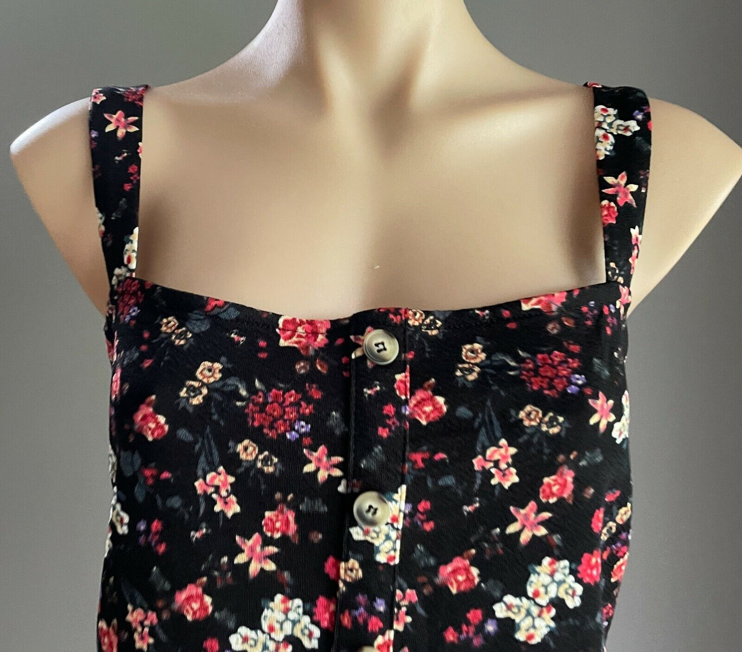 TEMT Crop Top Black Floral Soft Stretch Straps Faux Button Front Size XL  12 NEW