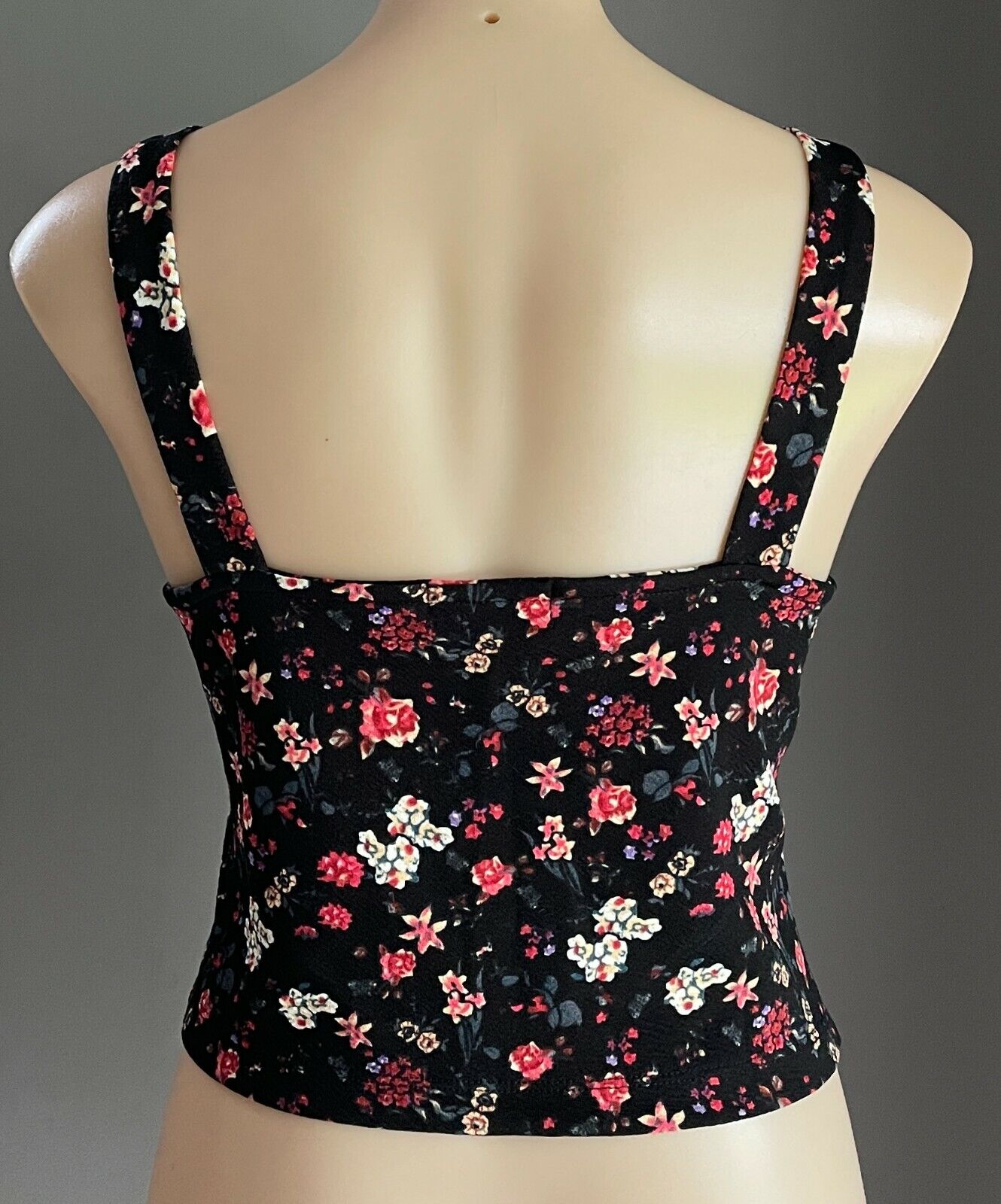 TEMT Crop Top Black Floral Soft Stretch Straps Faux Button Front Size XL  12 NEW