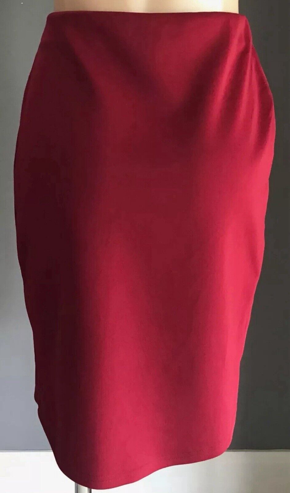 TEMT Skirt Dip Hem Burgundy Stretch Knee Length Straight Style Size L 12  NEW