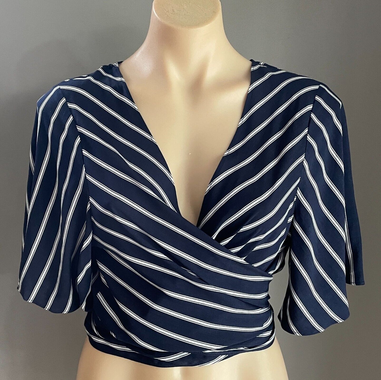 TEMT Top Blue & White Stripe Tie Front Blouse Sz XL 12 Short Flutter Sleeve NEW