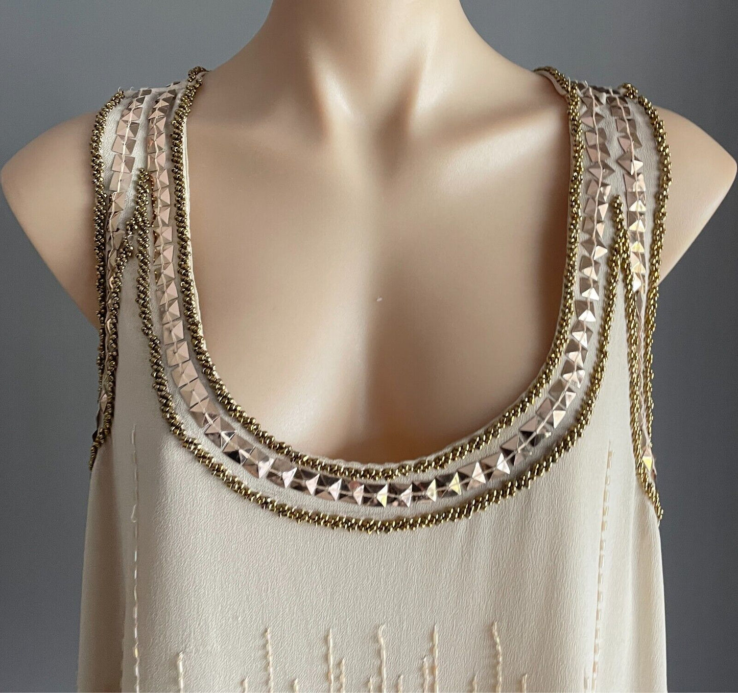 TEMT Top Beige Beaded Pearl Stud Size 14 Hanging Beads Notched Hem Flapper 20s