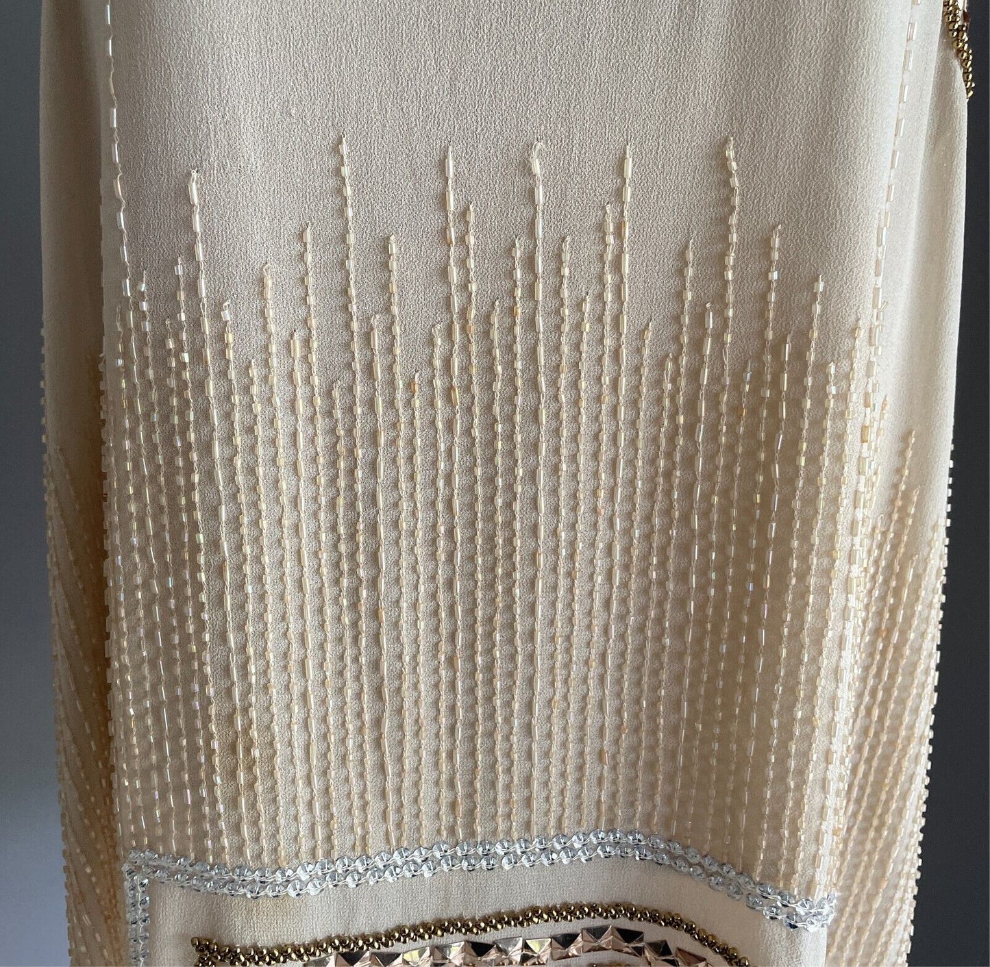 TEMT Top Beige Beaded Pearl Stud Size 14 Hanging Beads Notched Hem Flapper 20s