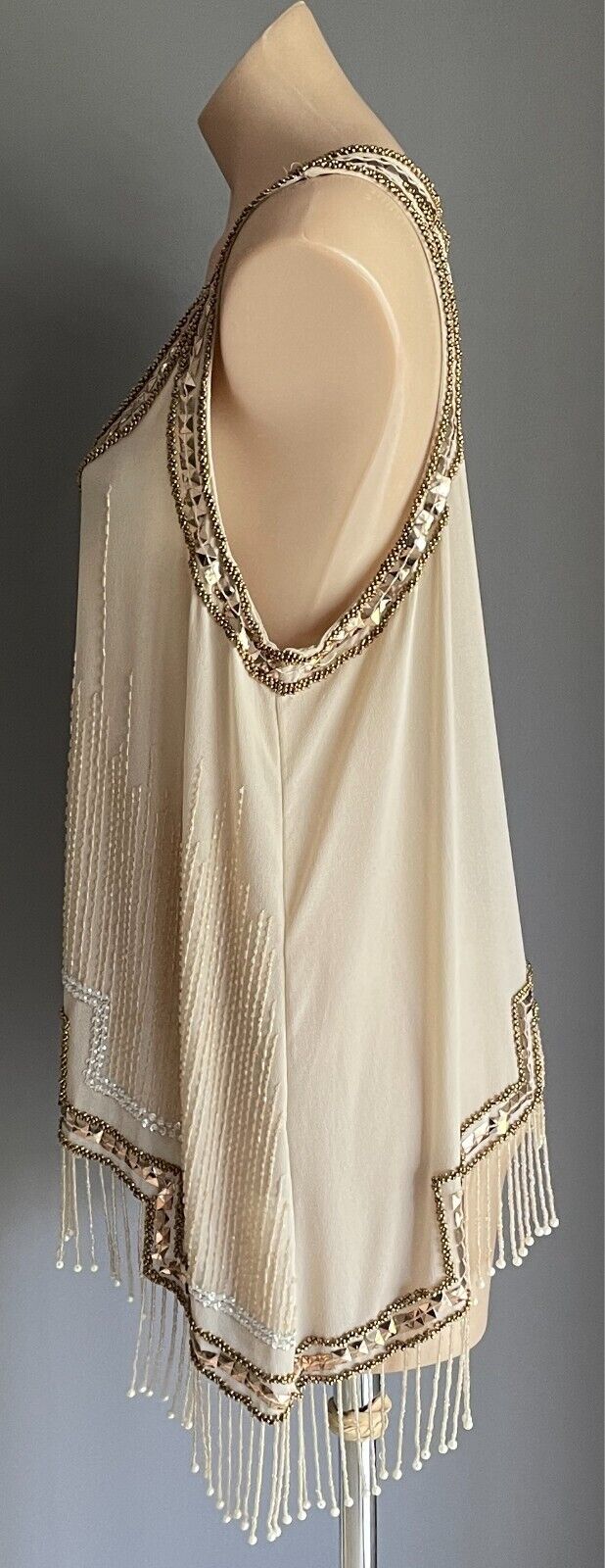 TEMT Top Beige Beaded Pearl Stud Size 14 Hanging Beads Notched Hem Flapper 20s