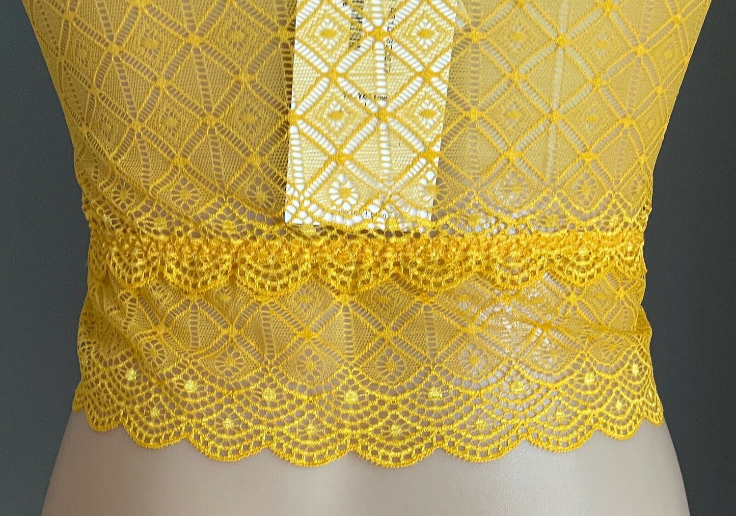 TEMT Crop Top Bright Sunny Yellow Fine Stretch Lace Strappy Size L 10 NEW