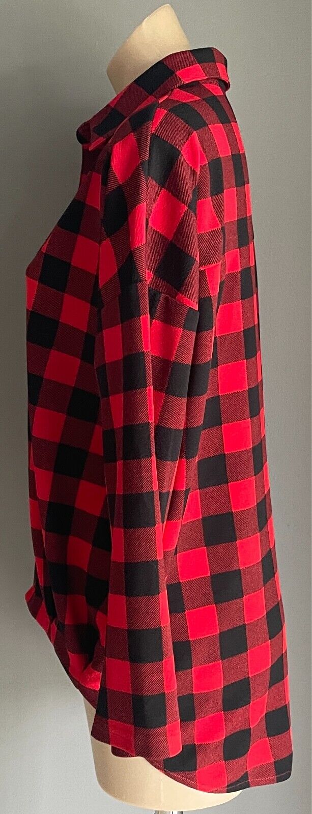 TEMT Top Red & Black Hi-Lo Hem Size S M 10 12 Adjustable Sleeves Relaxed Stretch