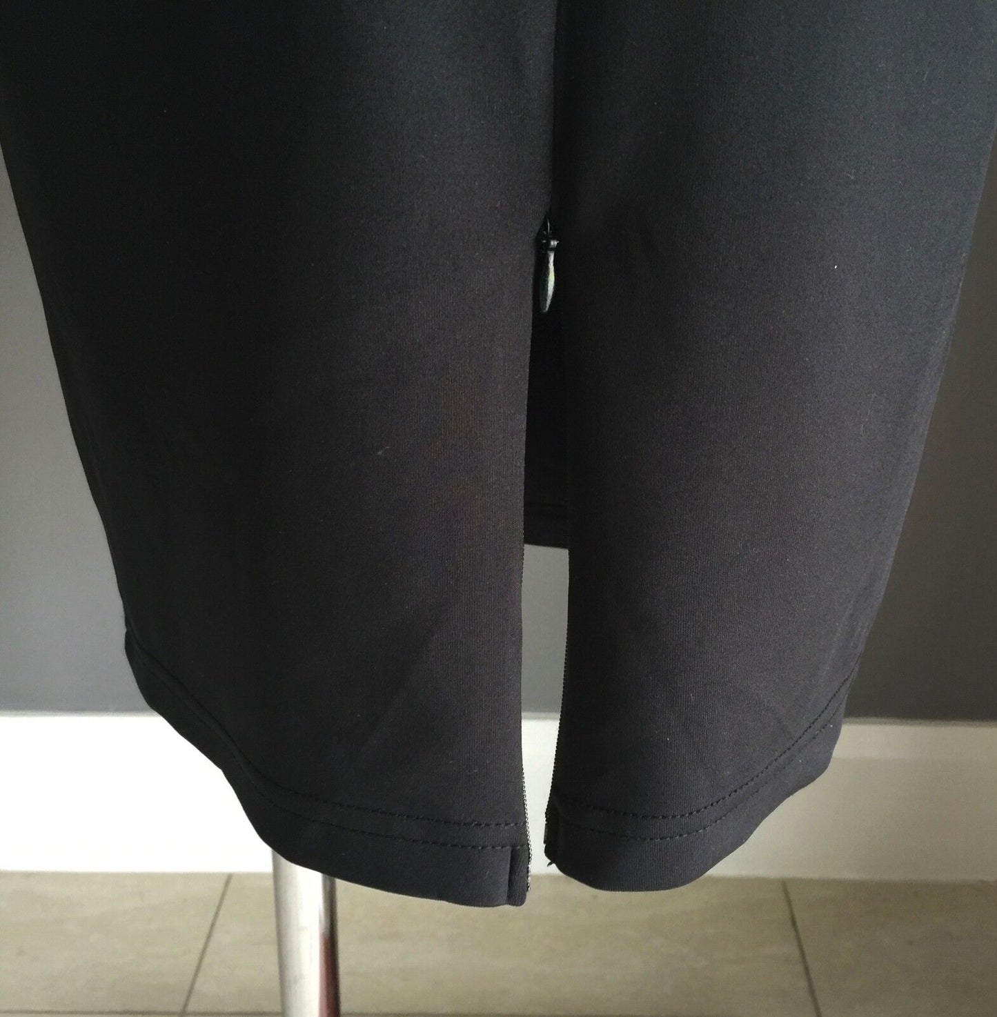 TEMT Pencil Skirt Black Stretch Straight 1950's Look Classic Basic Size L 12 NEW