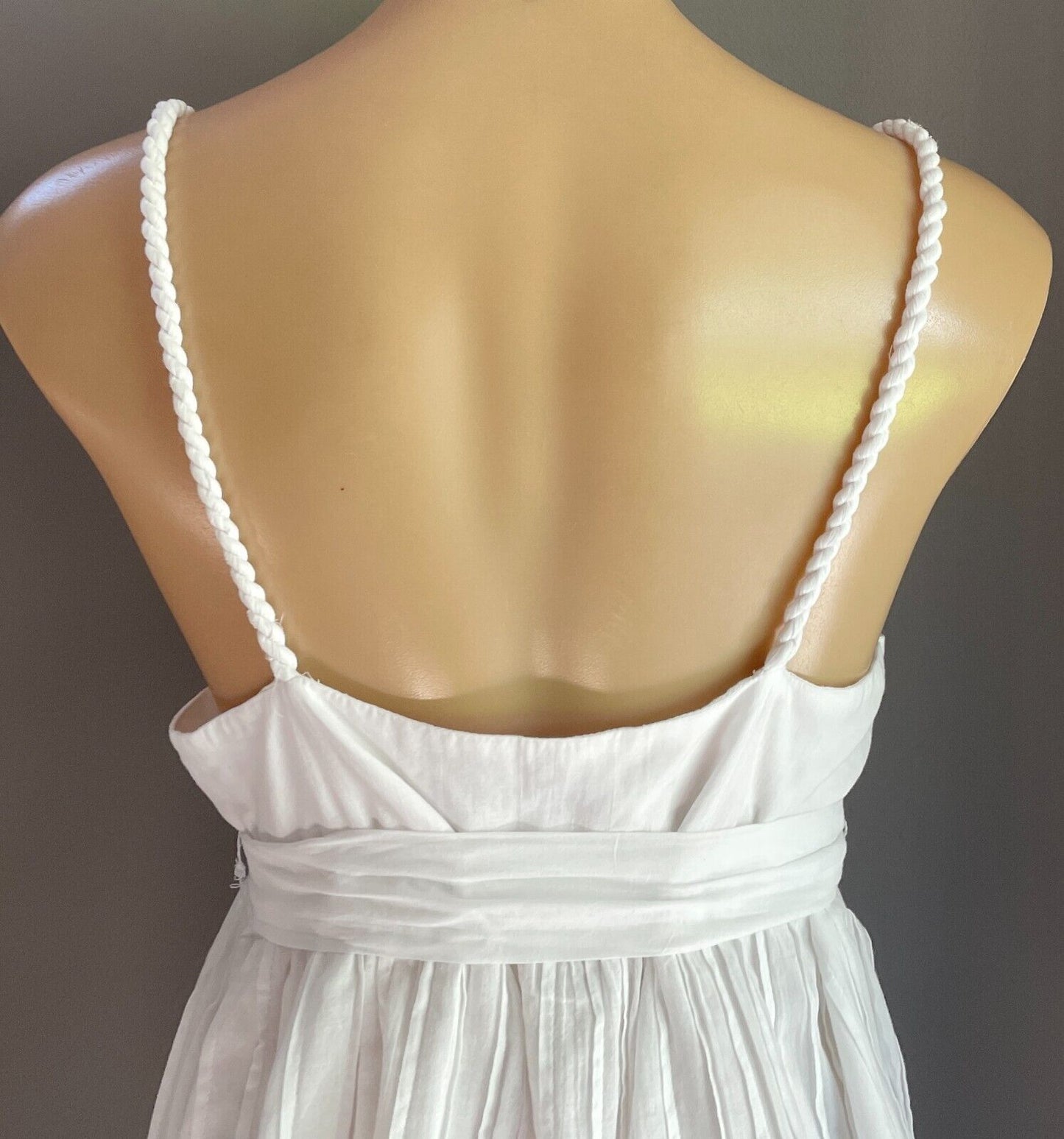 GIRL XPRESS  Dress White Cotton BabydollLined Size 18 Waist Tie Pin Tuck Detail