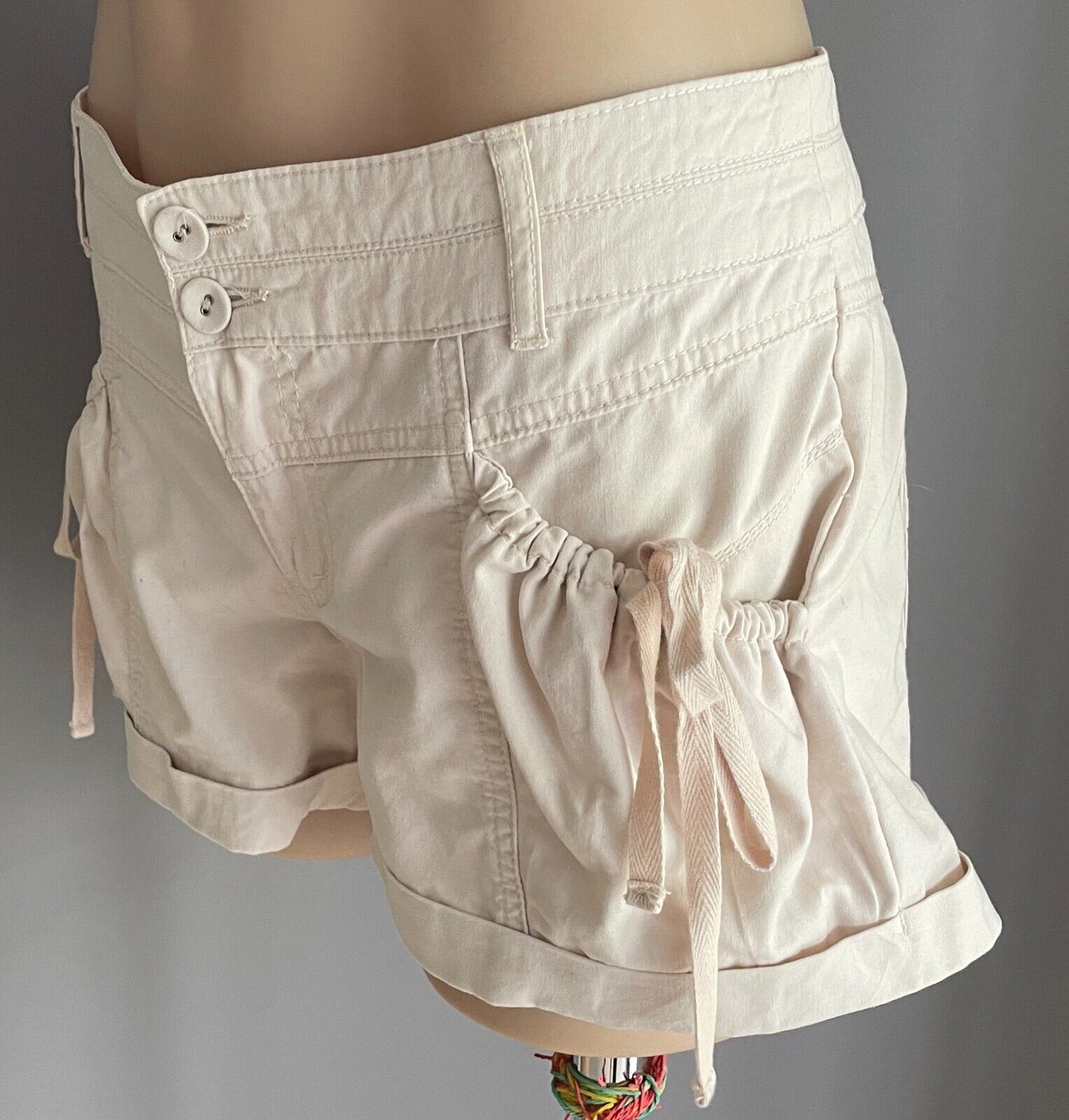JUST JEANS Shorts Light Beige Cuffed Leg Size 12 Tie Trim @ Pockets Cotton