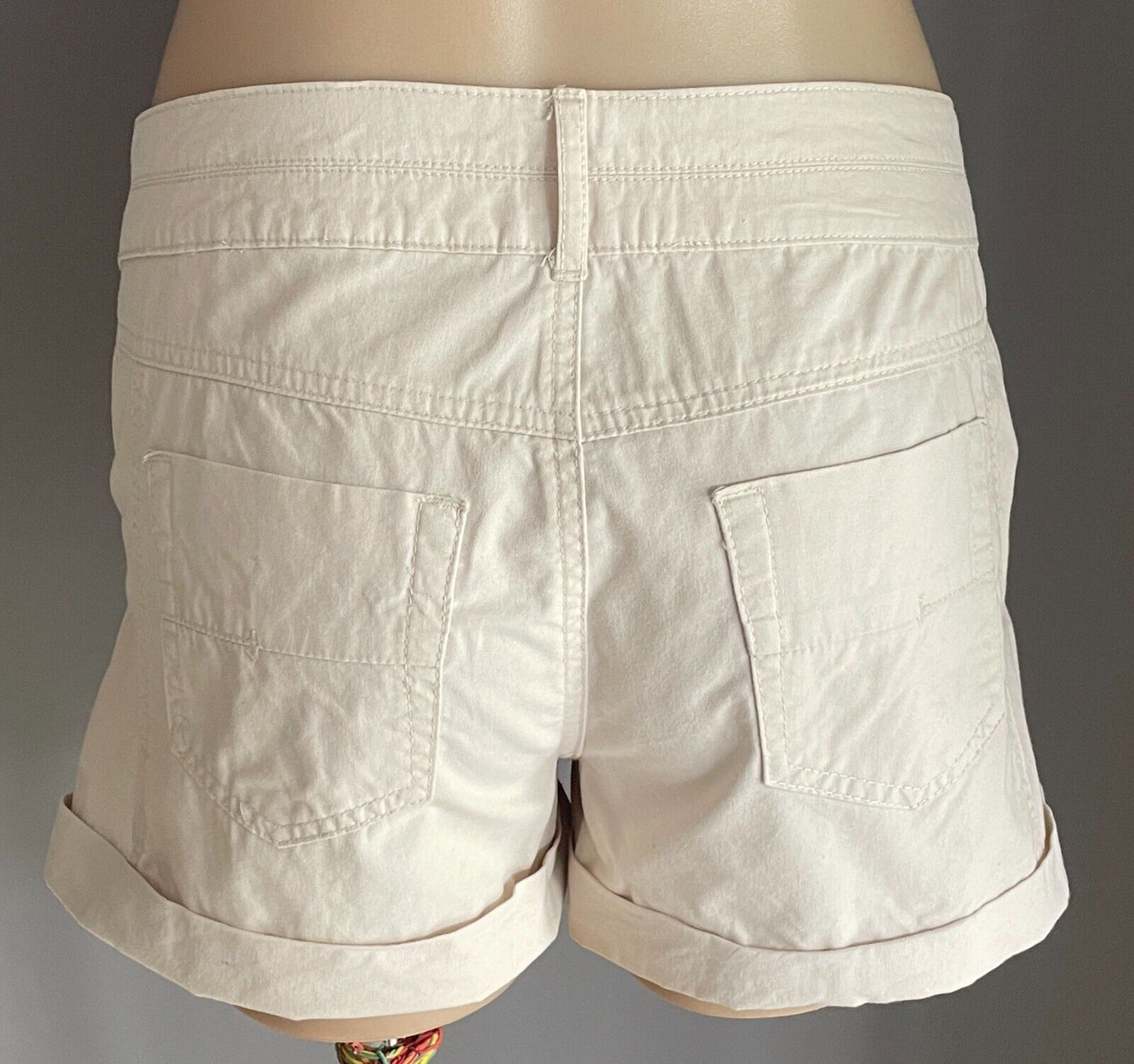 JUST JEANS Shorts Light Beige Cuffed Leg Size 12 Tie Trim @ Pockets Cotton