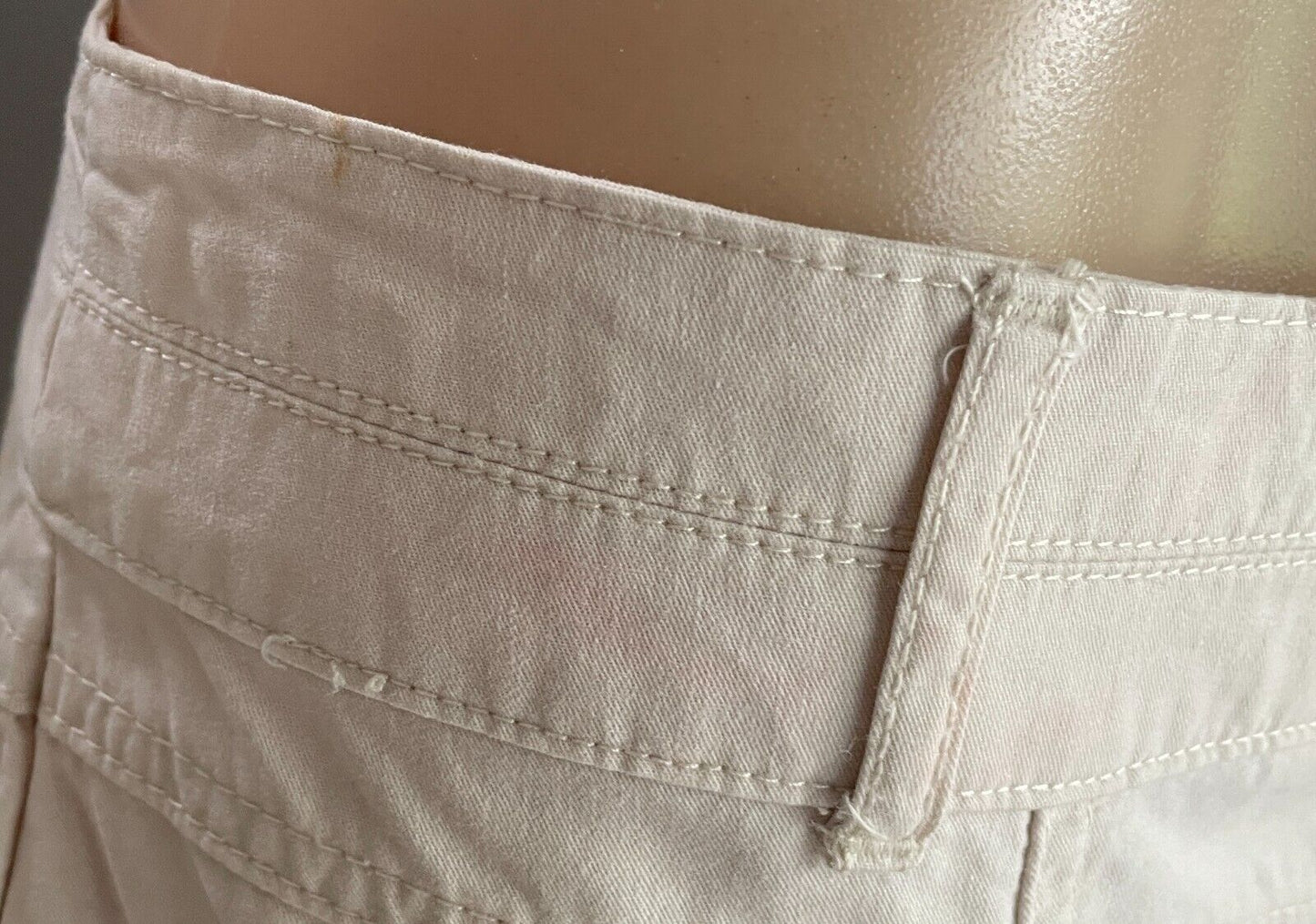 JUST JEANS Shorts Light Beige Cuffed Leg Size 12 Tie Trim @ Pockets Cotton