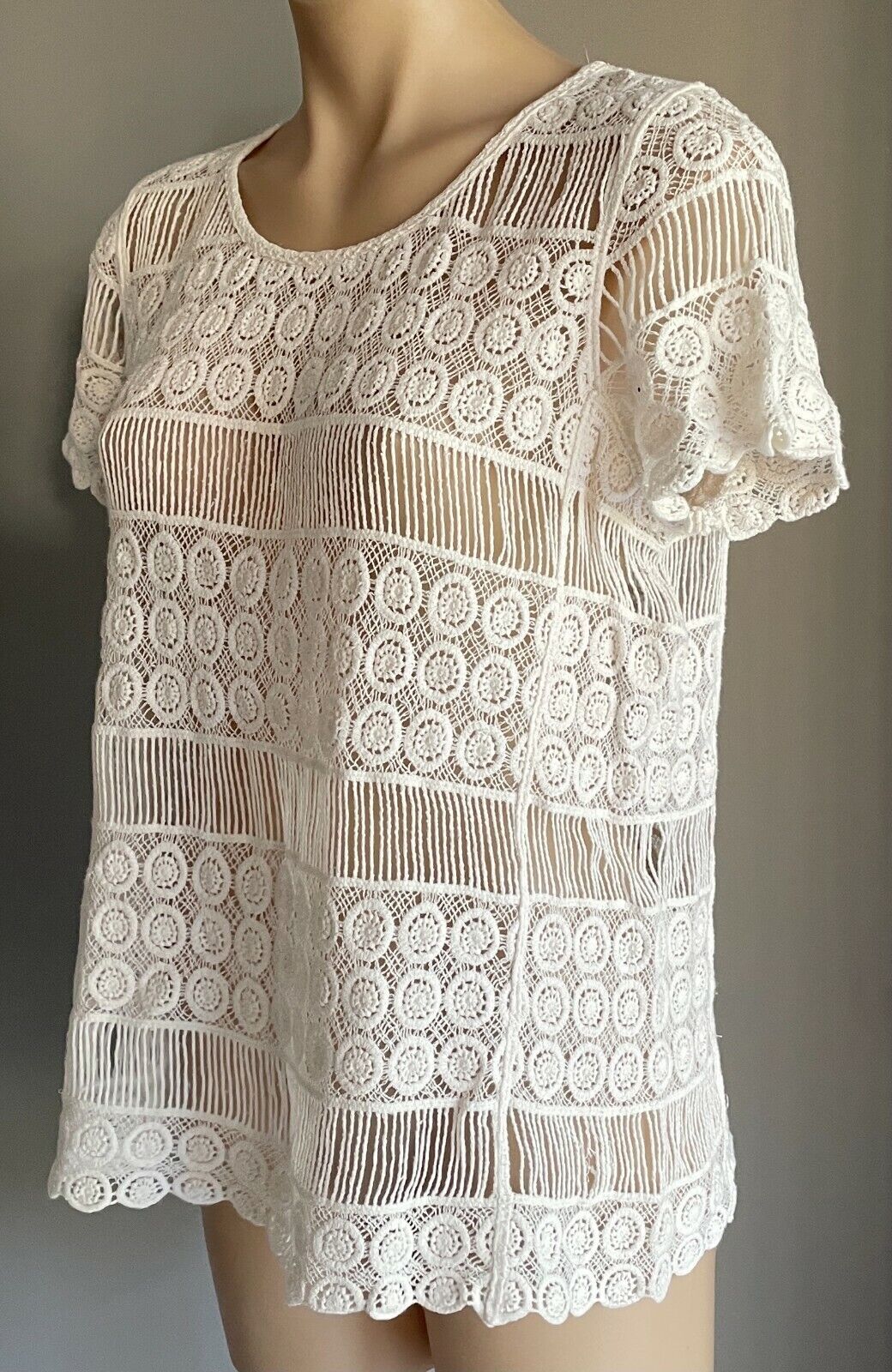 JUST JEANS Lace Top White Short Sleeve Crochet Look Knit Size M 12