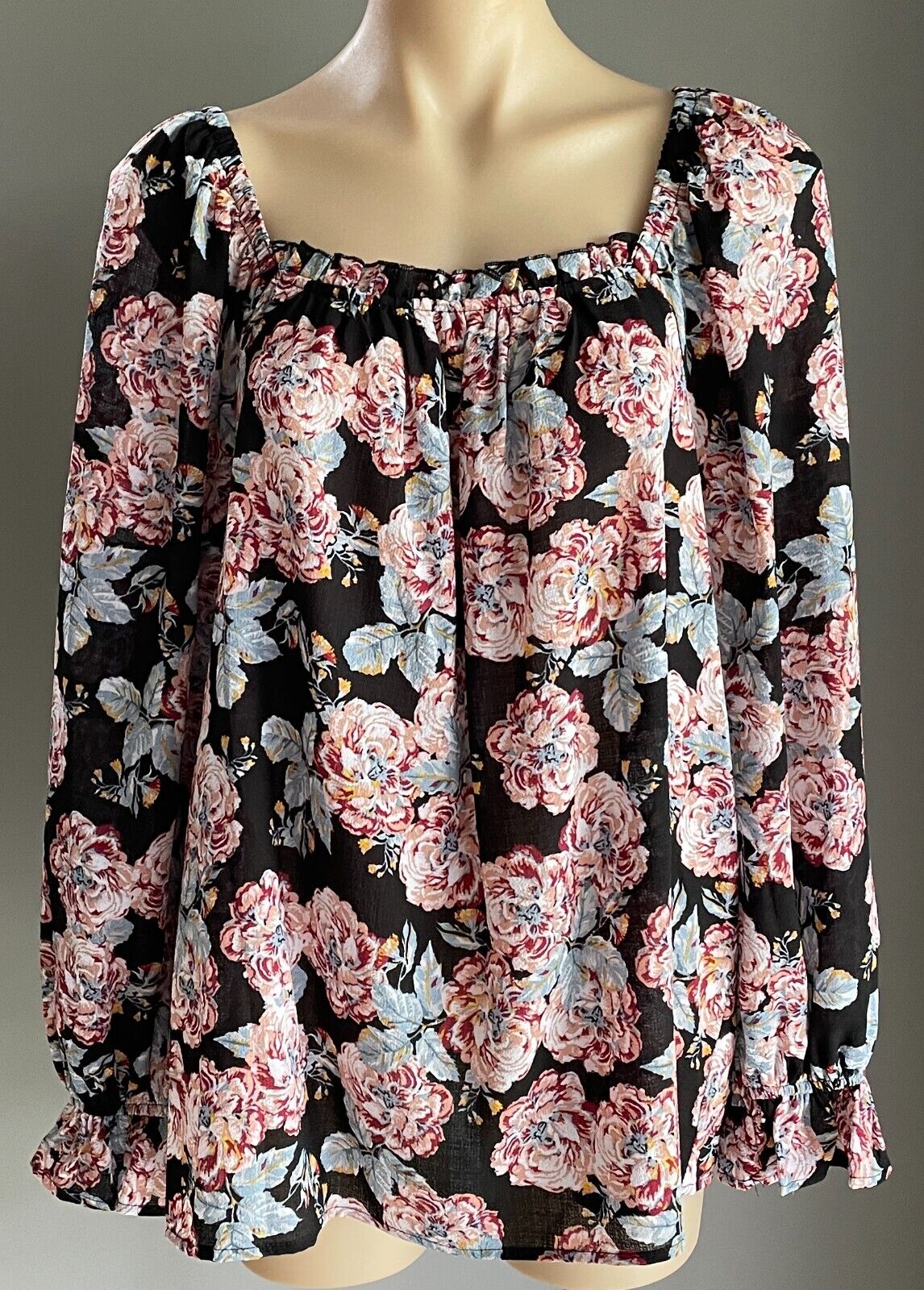 TARGET Peasant Top Black Floral Square Neck Long Elastic Cuff  Blouse Size 18