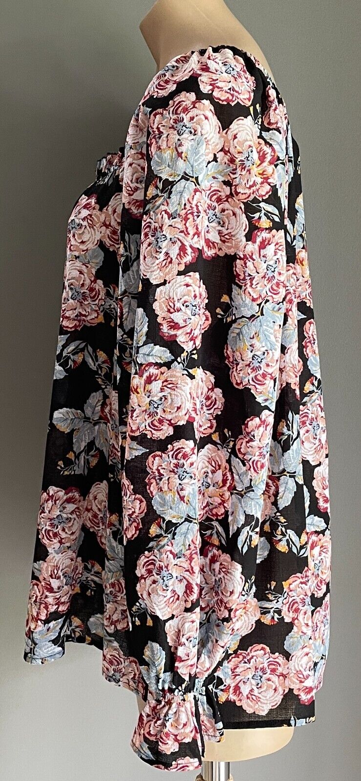 TARGET Peasant Top Black Floral Square Neck Long Elastic Cuff  Blouse Size 18