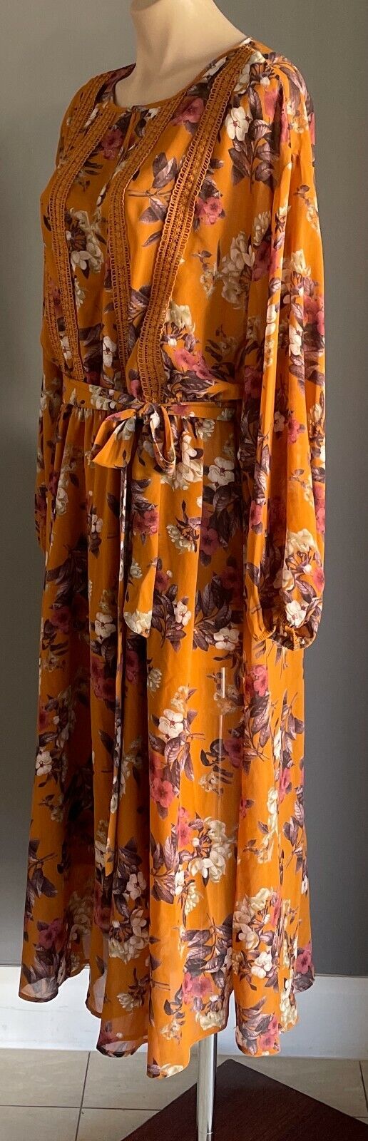 TARGET Dress Midi Orange Floral Elastic Waist w Tie 3/4 Sleeve Size 18 NEW