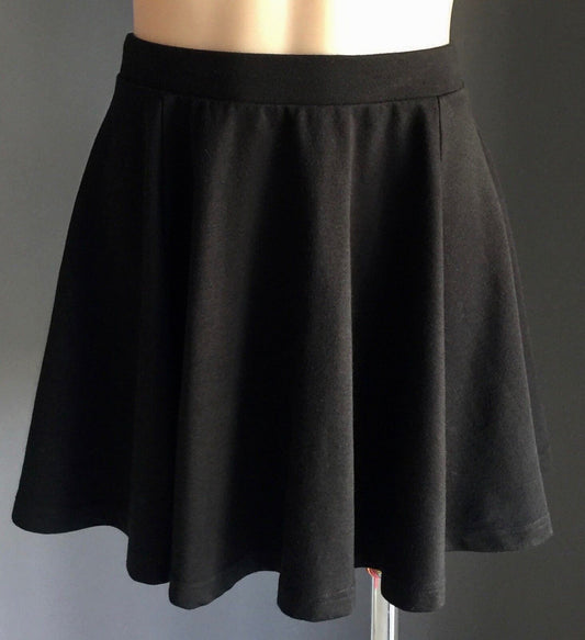 COTTON ON Skirt Full Short Back Pull On Ladies Size XS 8 Smart Essential