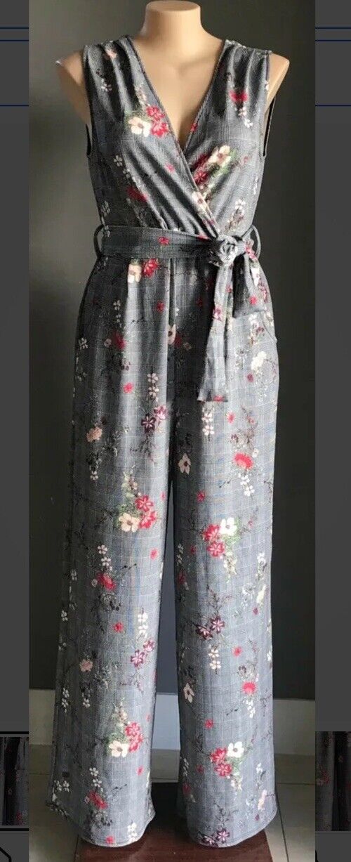 BOOHOO+ Jumpsuit Black White Check Floral Print Sleeveless Wide Leg Plus Size 20