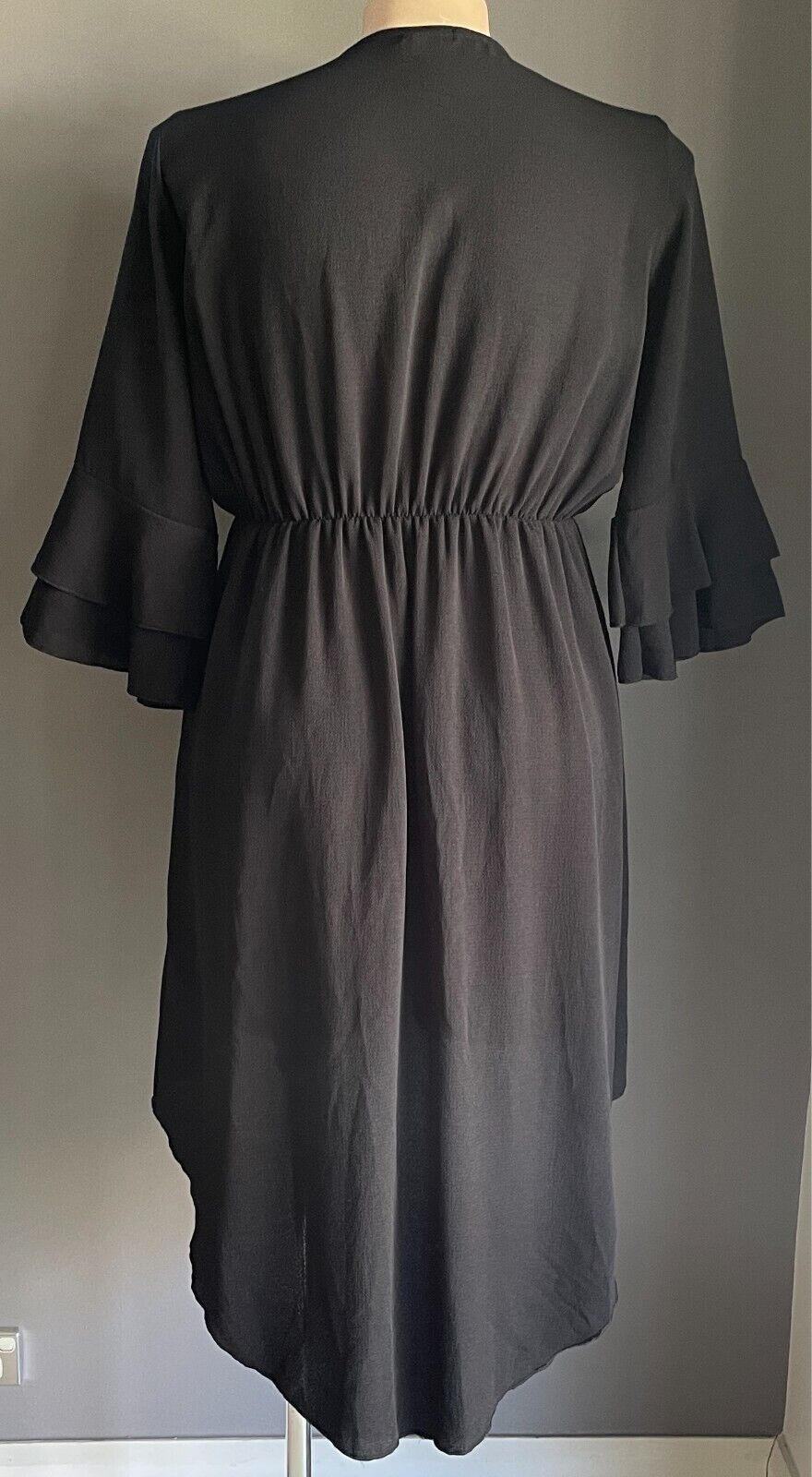 BOOHOO Kimono Jacket Black Tie Front 3/4 Ruffle Sleeve  Plus Size 18 Hi-Lo Hem