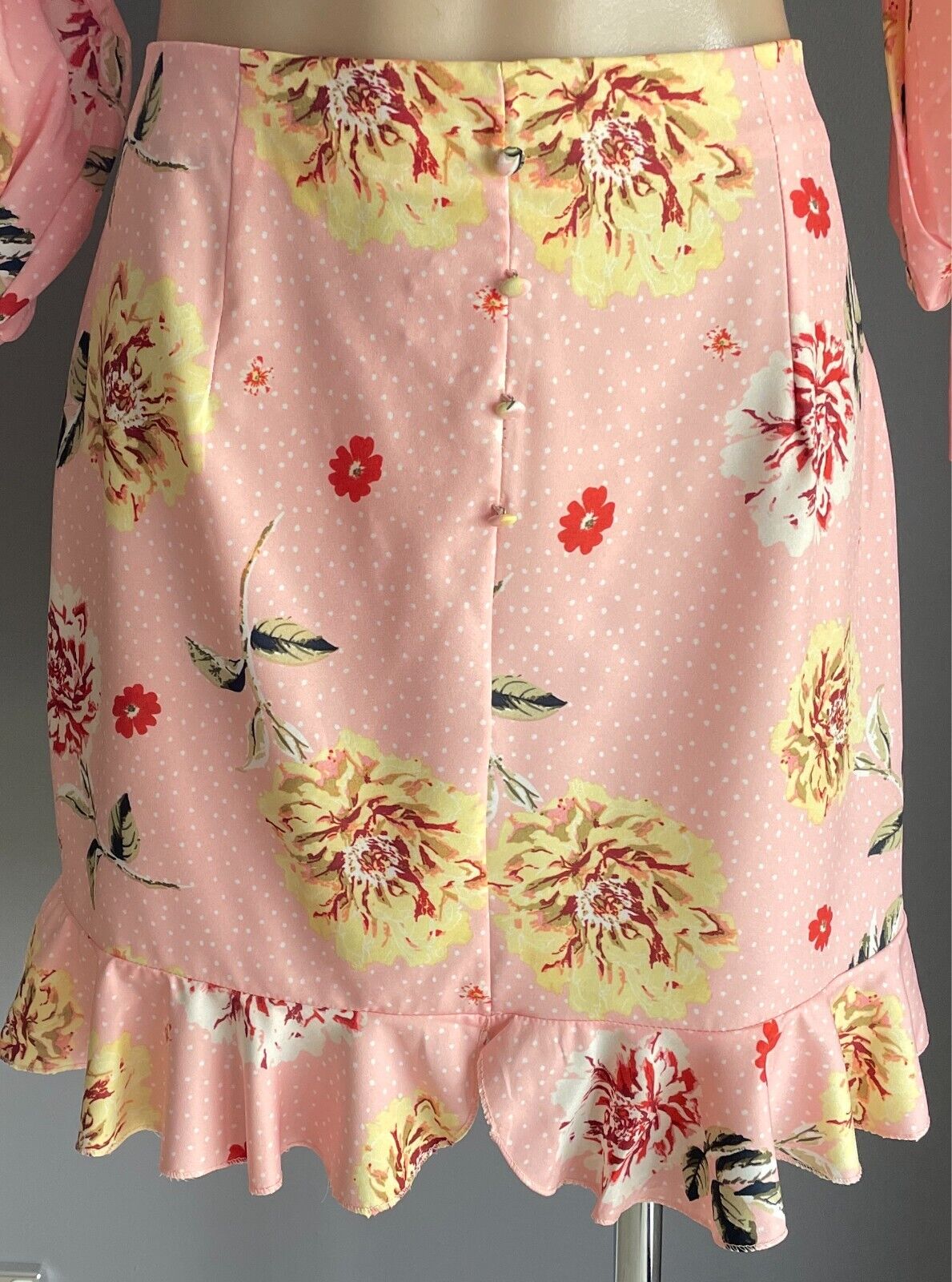 BOOHOO Top & Skirt Set Floral Print Size 12 Off Shoulder Puffy Sleeve Crop Mini