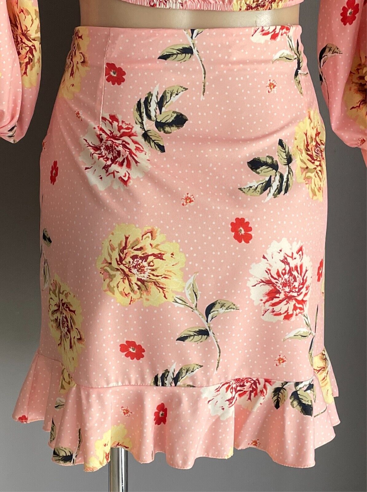 BOOHOO Top & Skirt Set Floral Print Size 12 Off Shoulder Puffy Sleeve Crop Mini
