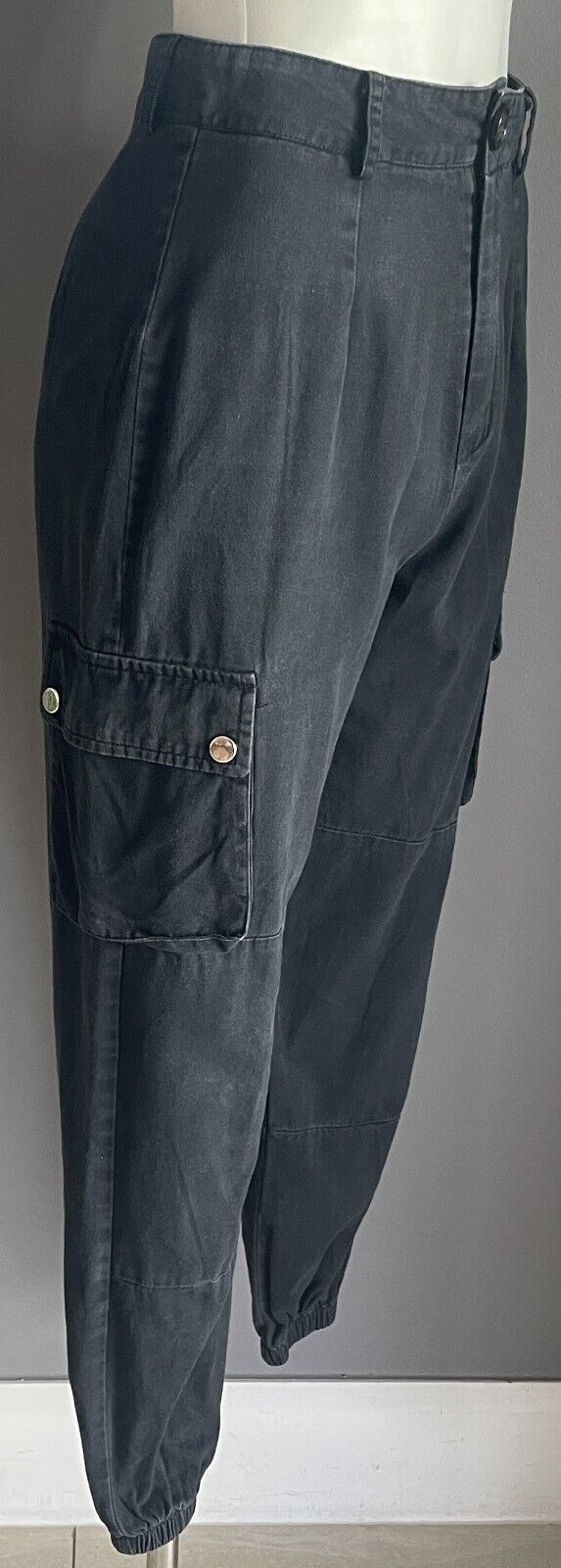 BOOHOO Cargo Pants Black Size 8 Elasticised Cuffs Tapered Leg Pockets