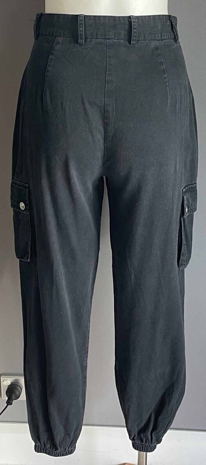 BOOHOO Cargo Pants Black Size 8 Elasticised Cuffs Tapered Leg Pockets