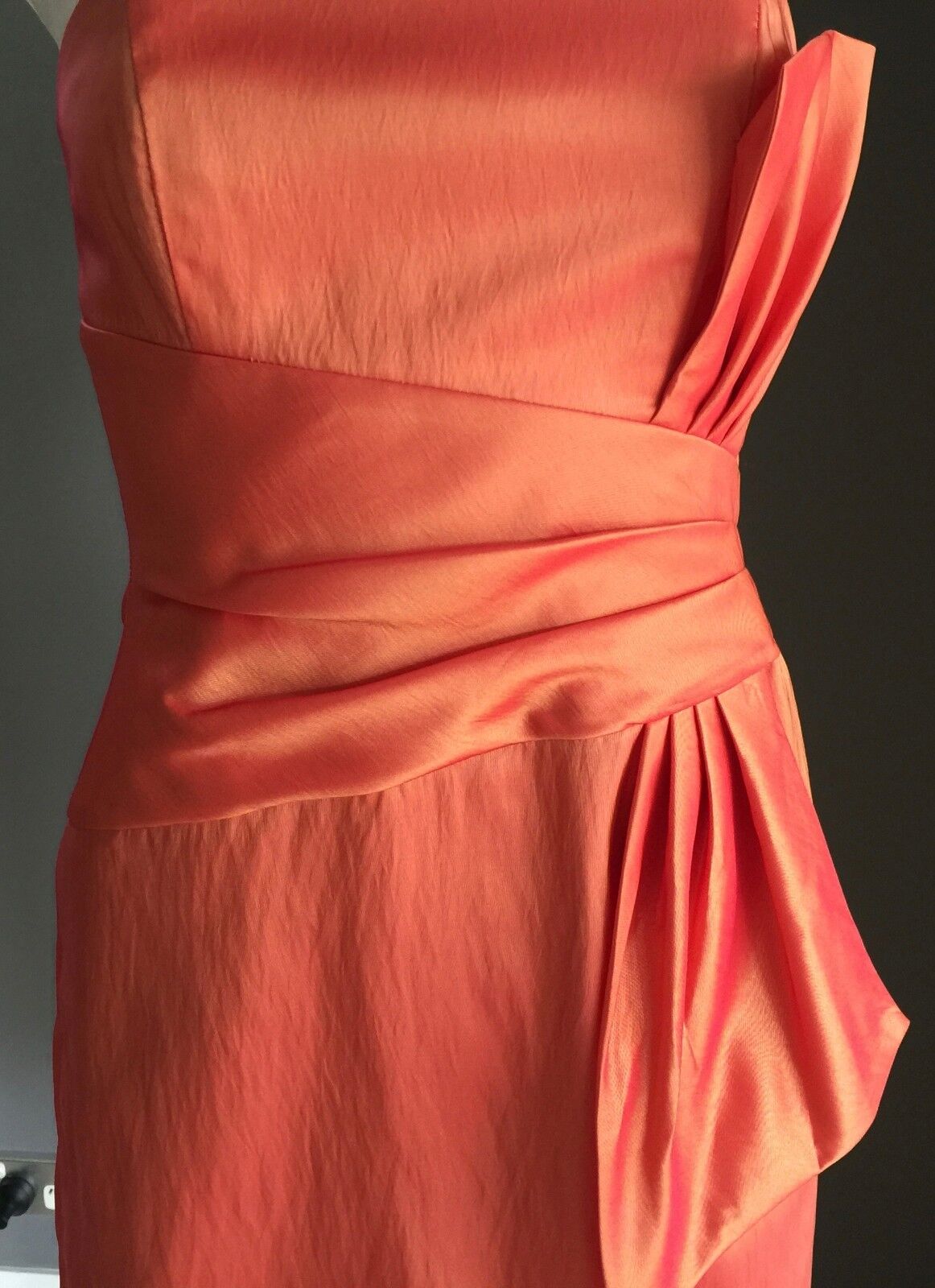 MR K Strapless Dress Metallic Orange Knee Length Ladies Size 8 10  Gorgeous NEW