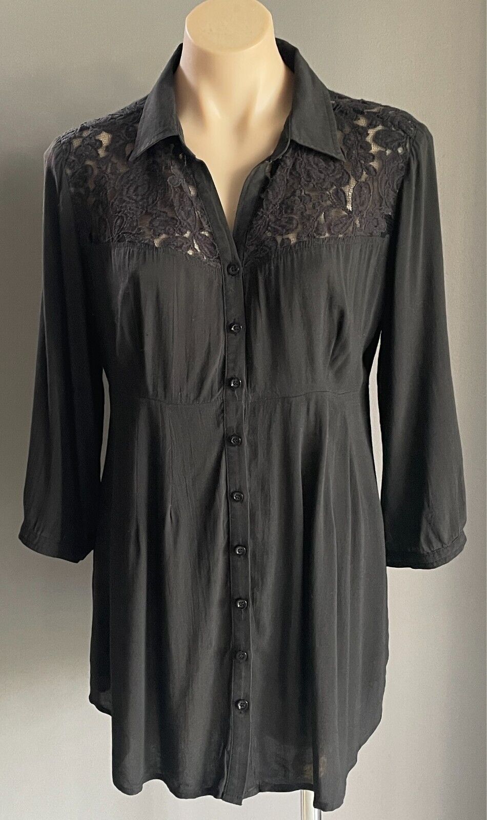 PING PONG Top Black Blouse Button Front Size 12 Lace Trim 3/4 Adjustable Sleeves
