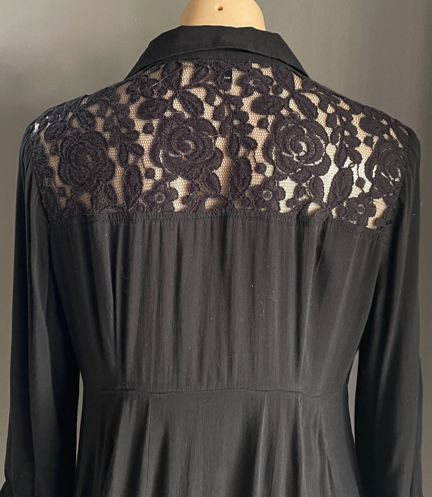 PING PONG Top Black Blouse Button Front Size 12 Lace Trim 3/4 Adjustable Sleeves