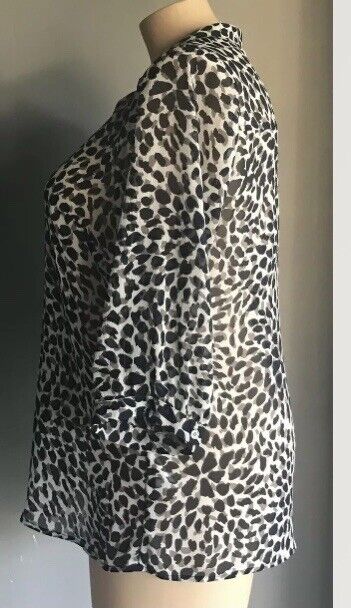 AVELLA Top Semi Sheer Blouse Navy Grey Taupe Animal Print 3/4 Sleeve Plus Sz 18