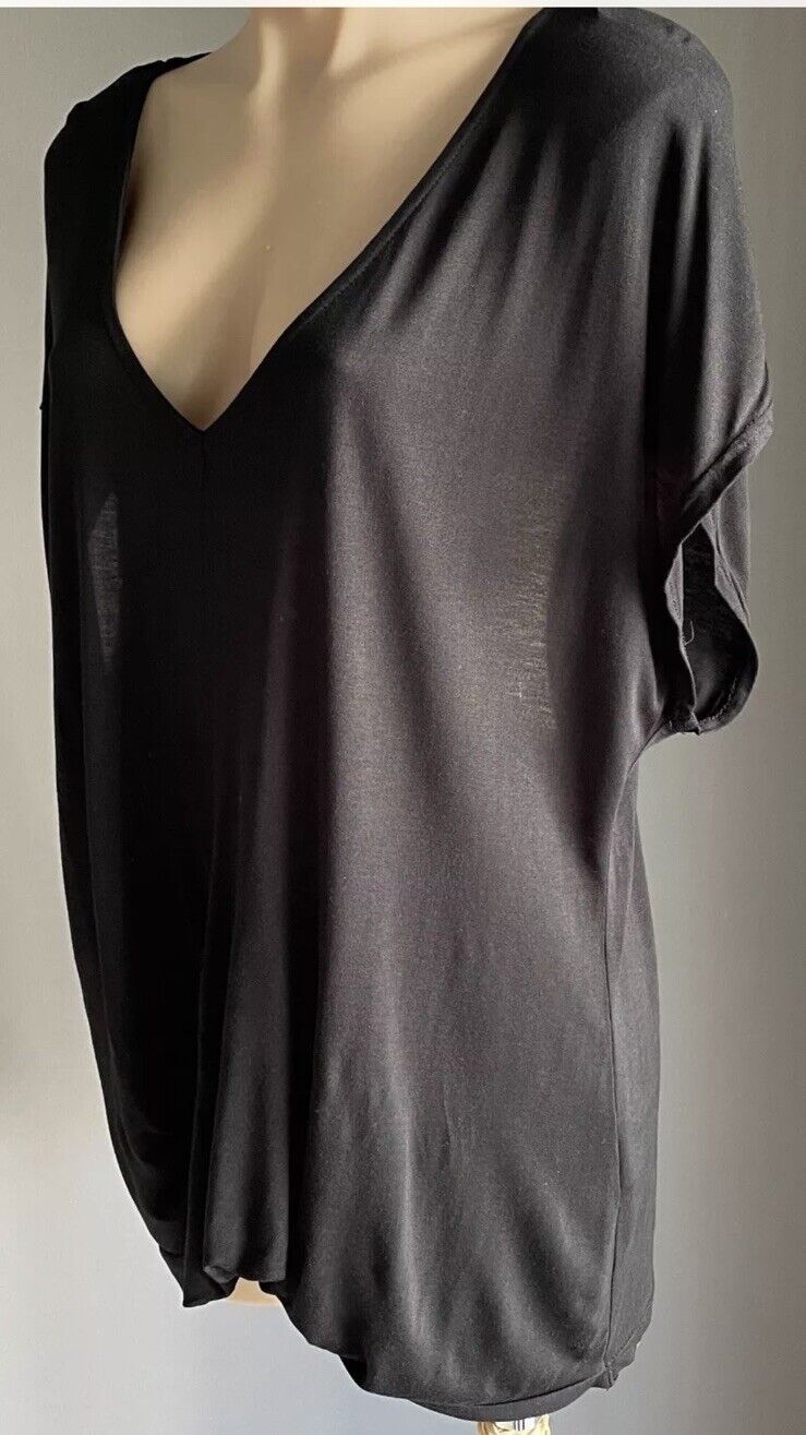 MISS SHOP Top Black Knot Front Hem Extended Sleeve Stretch Blouse Size 16 NEW