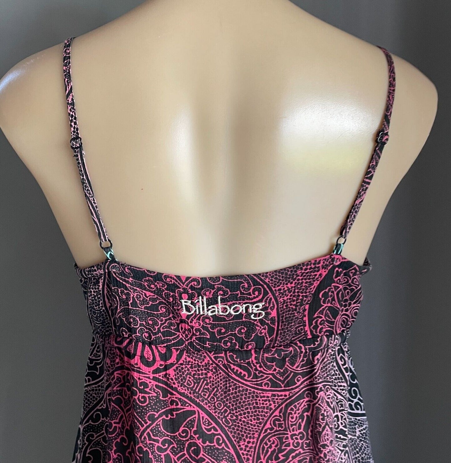 BILLABONG Maxi Dress Shades of Pink Green Black  Print Sleeveless Ladies Size 10
