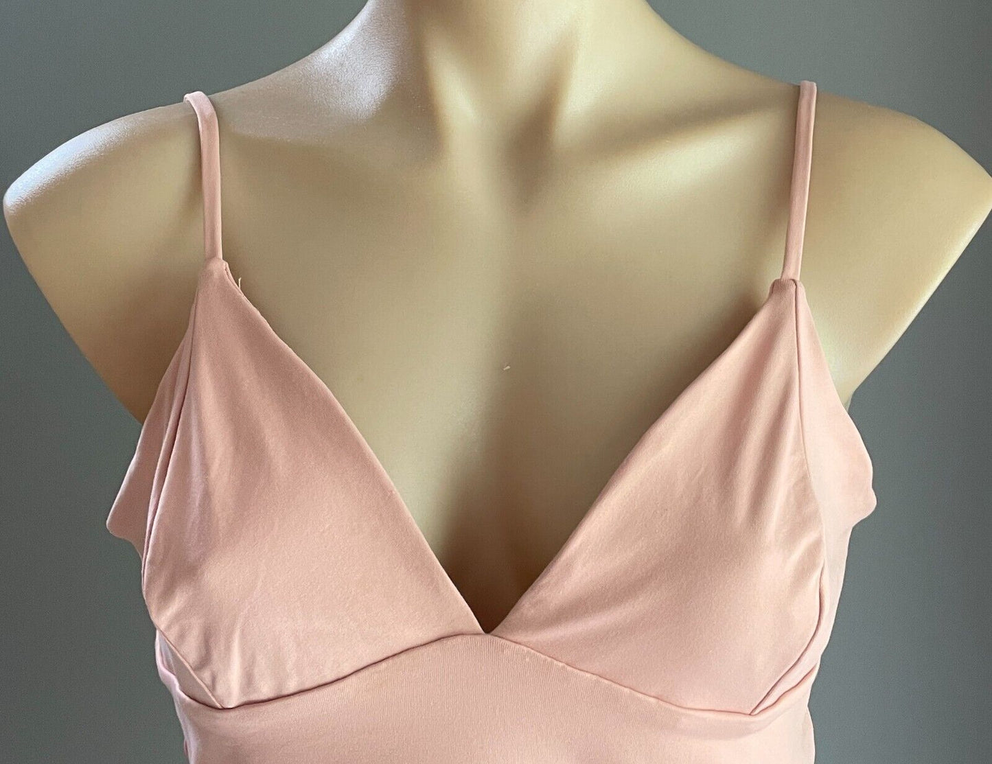 SUPRE Dusty Pink V-Neck Tank Crop Top Size L 12 Thin Straps Smooth Stretch