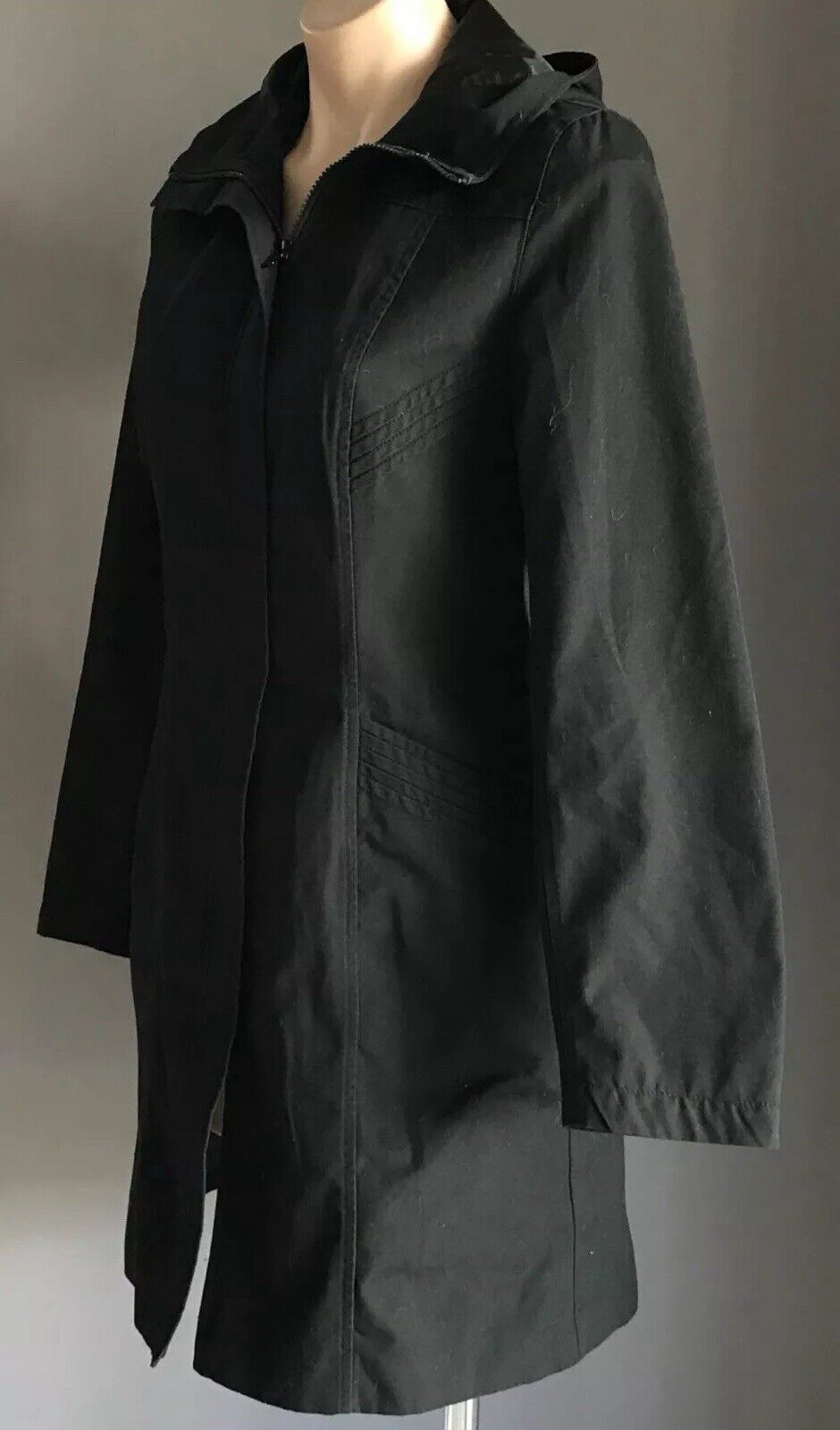 H&M DIVIDED Coat w Hood Black Lined Zip Front Long Sleeve Warm Sz 36 AU 10