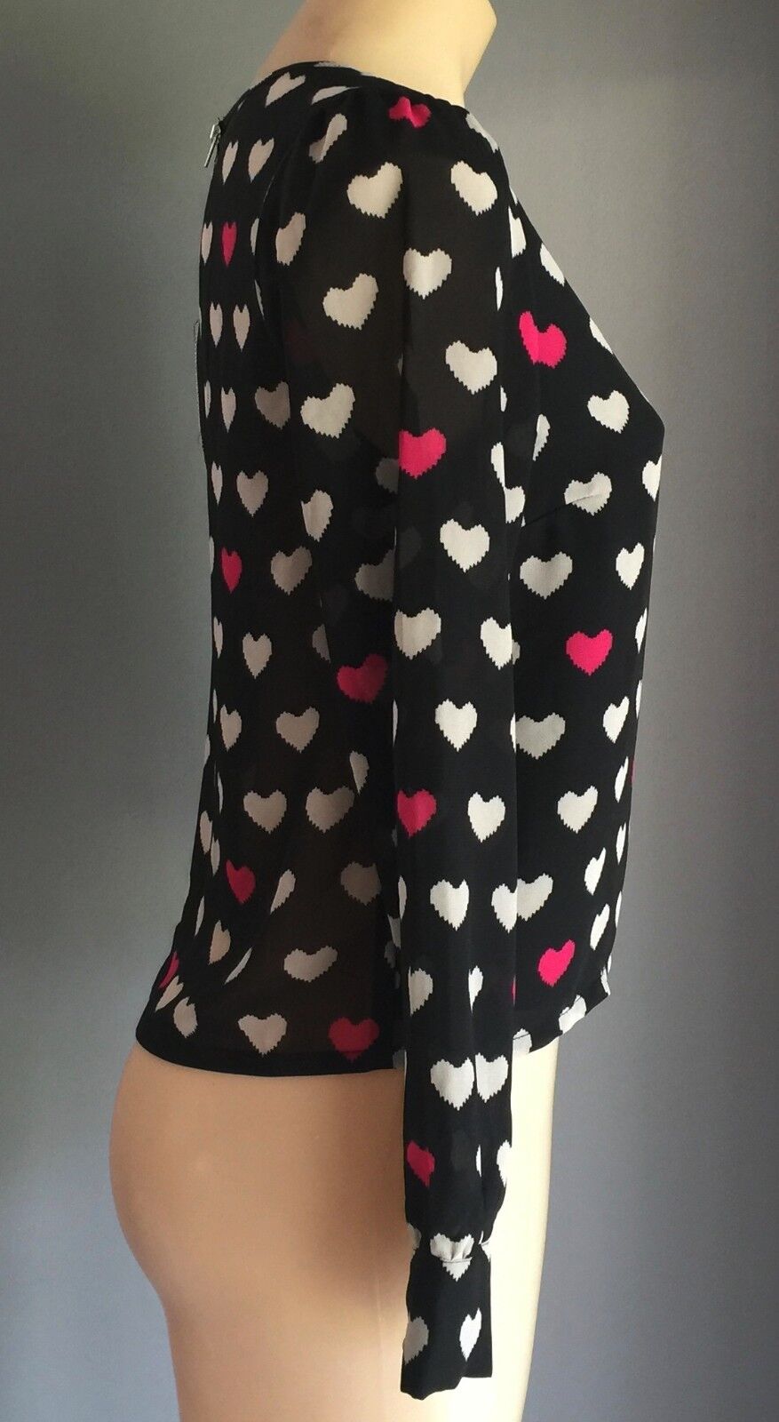 DIVIDED by H&M Top Hearts Print Sheer Long Sleeve Silver Zip Top Size 8 10 NEW