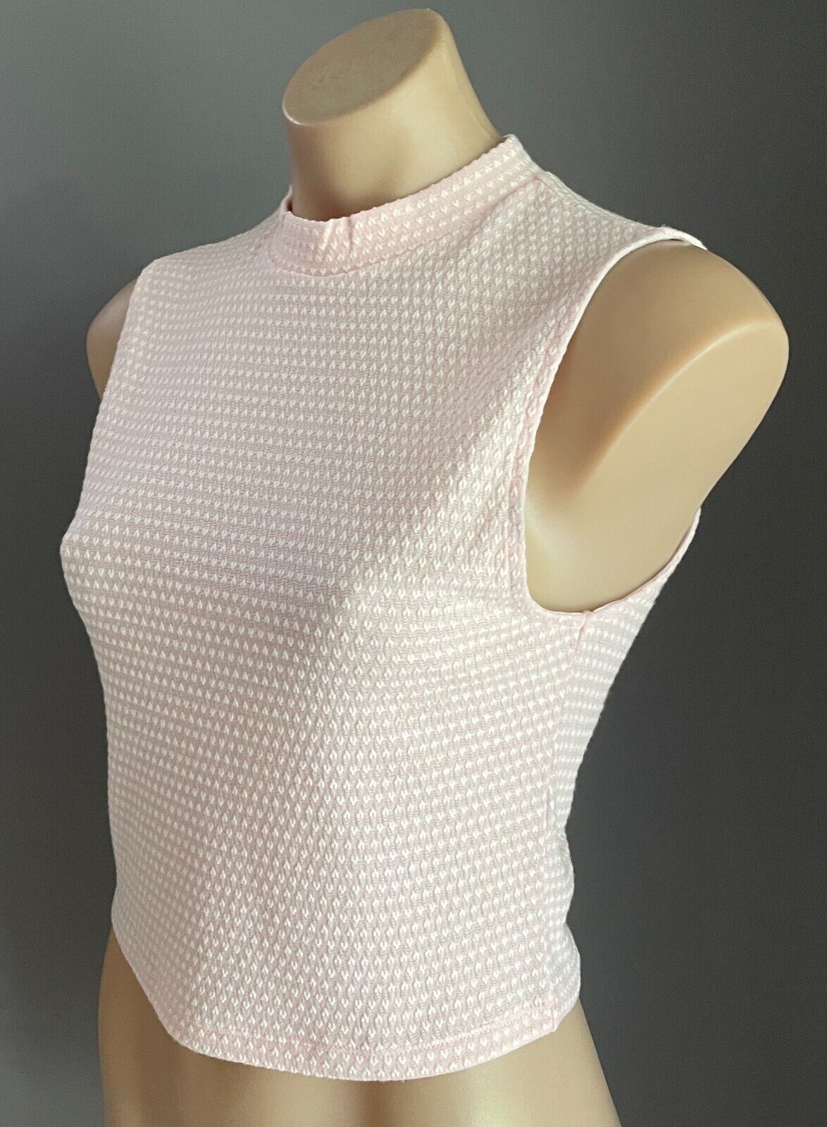 DIVIDED by H&M Top Pink & White Heart Print Sleeveless Size EU M AU 12 1950s
