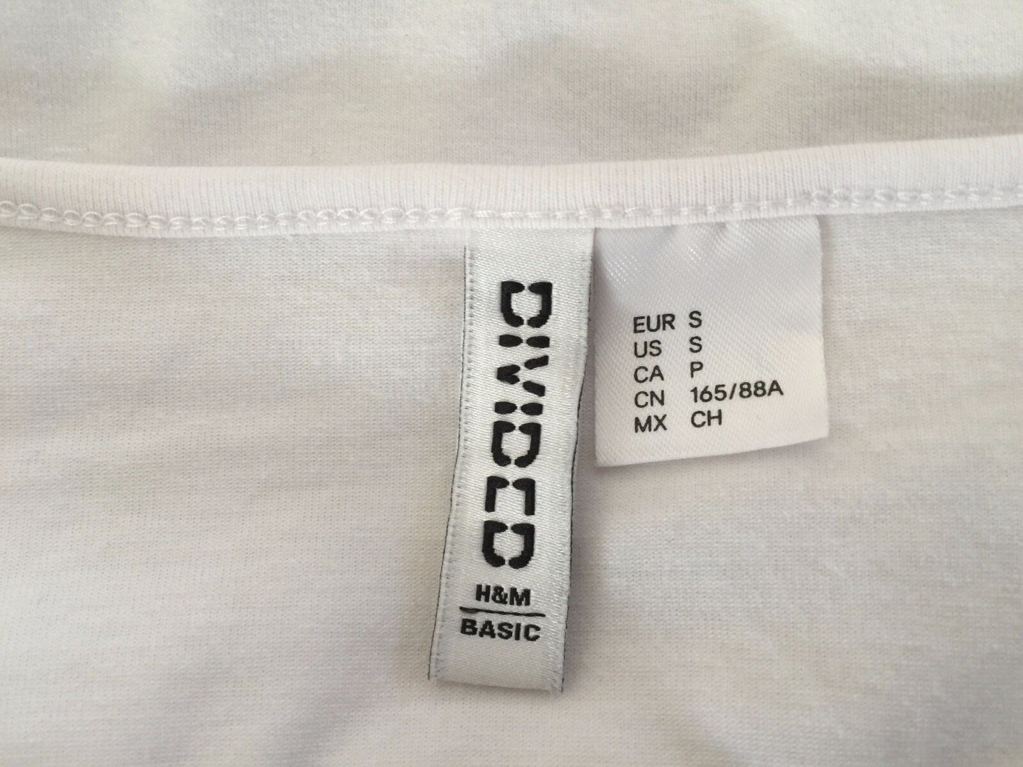 DIVIDED H&M Top White Long Sleeve White Crew Neck Stretch Size S 10 12