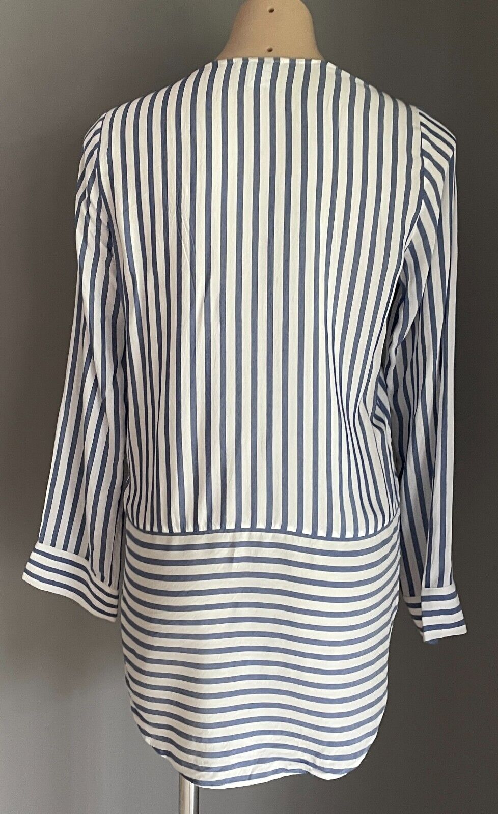 H&M Blue & White Stripe Blouse Collarless Button Front Size EUR 36 Long Sleeves