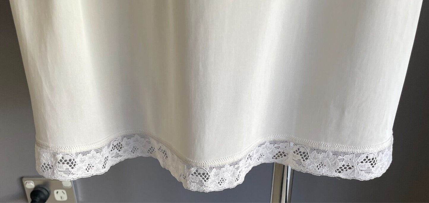 DIAMOND CUT Petticoat White Nylon Full Slip Lace Trim Size 14 Vintage