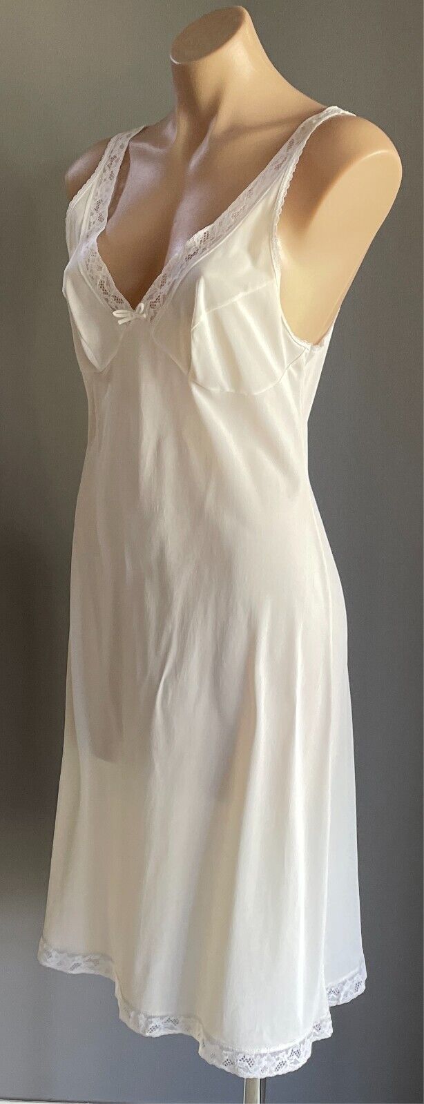 DIAMOND CUT Petticoat White Nylon Full Slip Lace Trim Size 14 Vintage