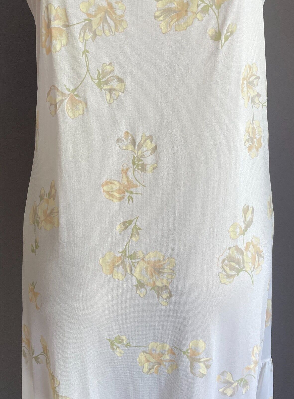 LITTLE LUXURIES Nightie Nylon White Floral Print Long Length Size 14 Lingerie