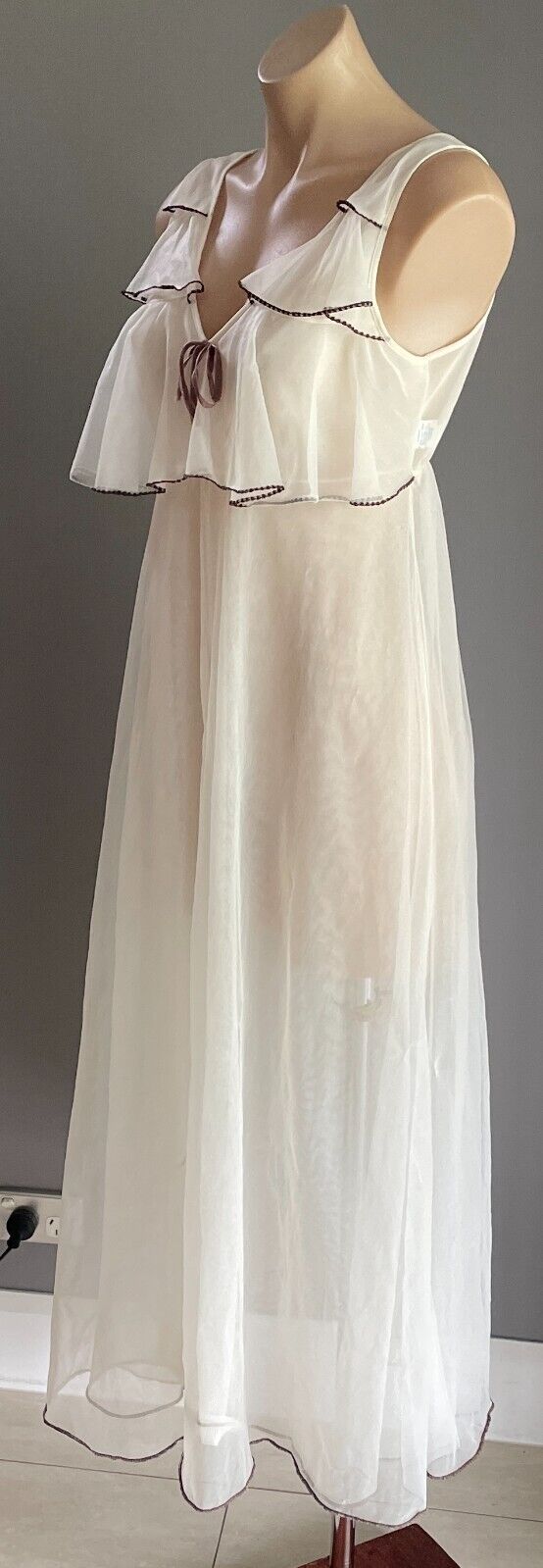 GRETA Nightie Ivory Brown Trim Nylon Lined Long Length Size 14 Lingerie Vintage