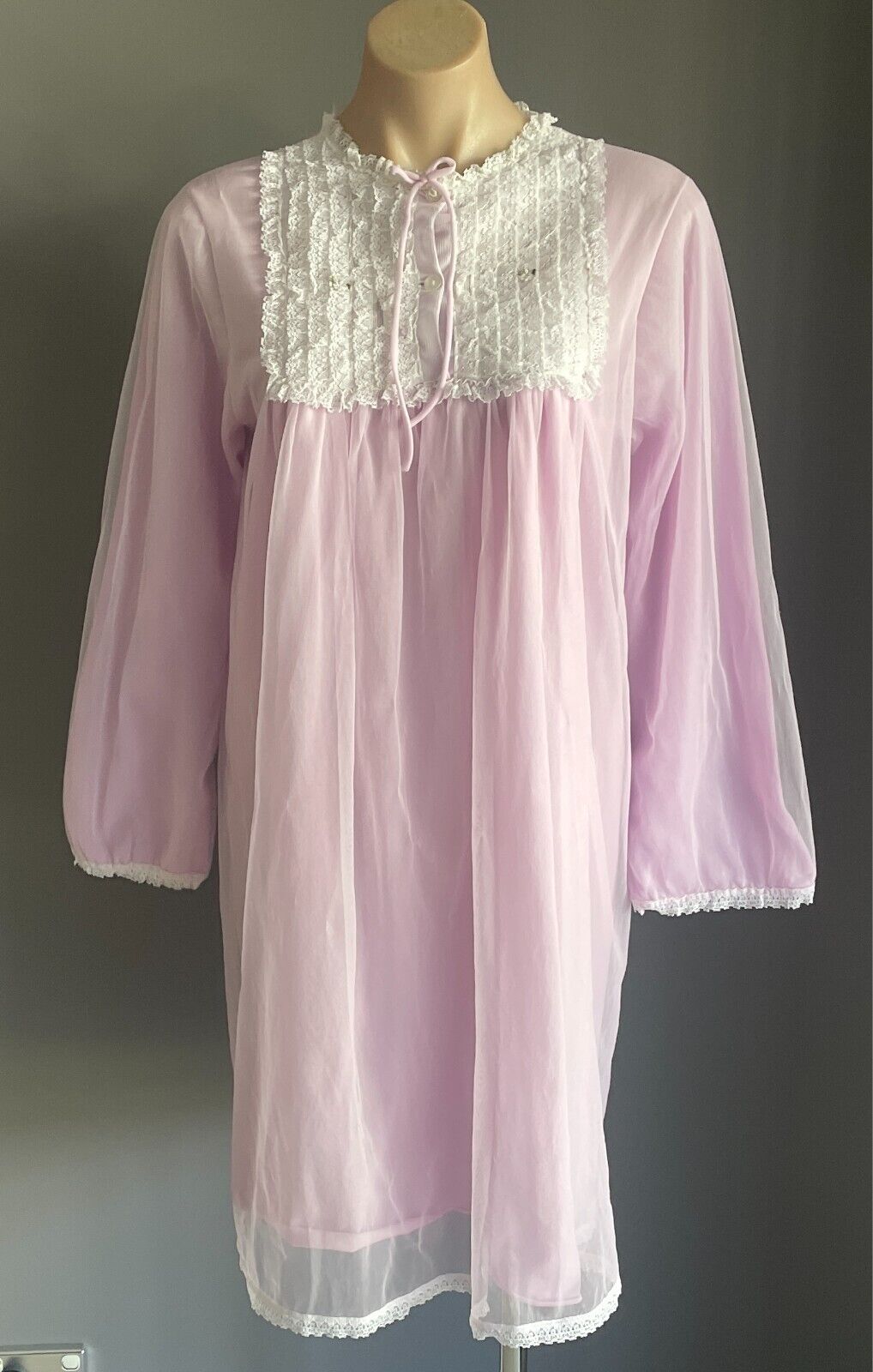 Vintage Bri Nylon Nightie 1960s Mauve Long Sleeve  White Lace Trim Size 14