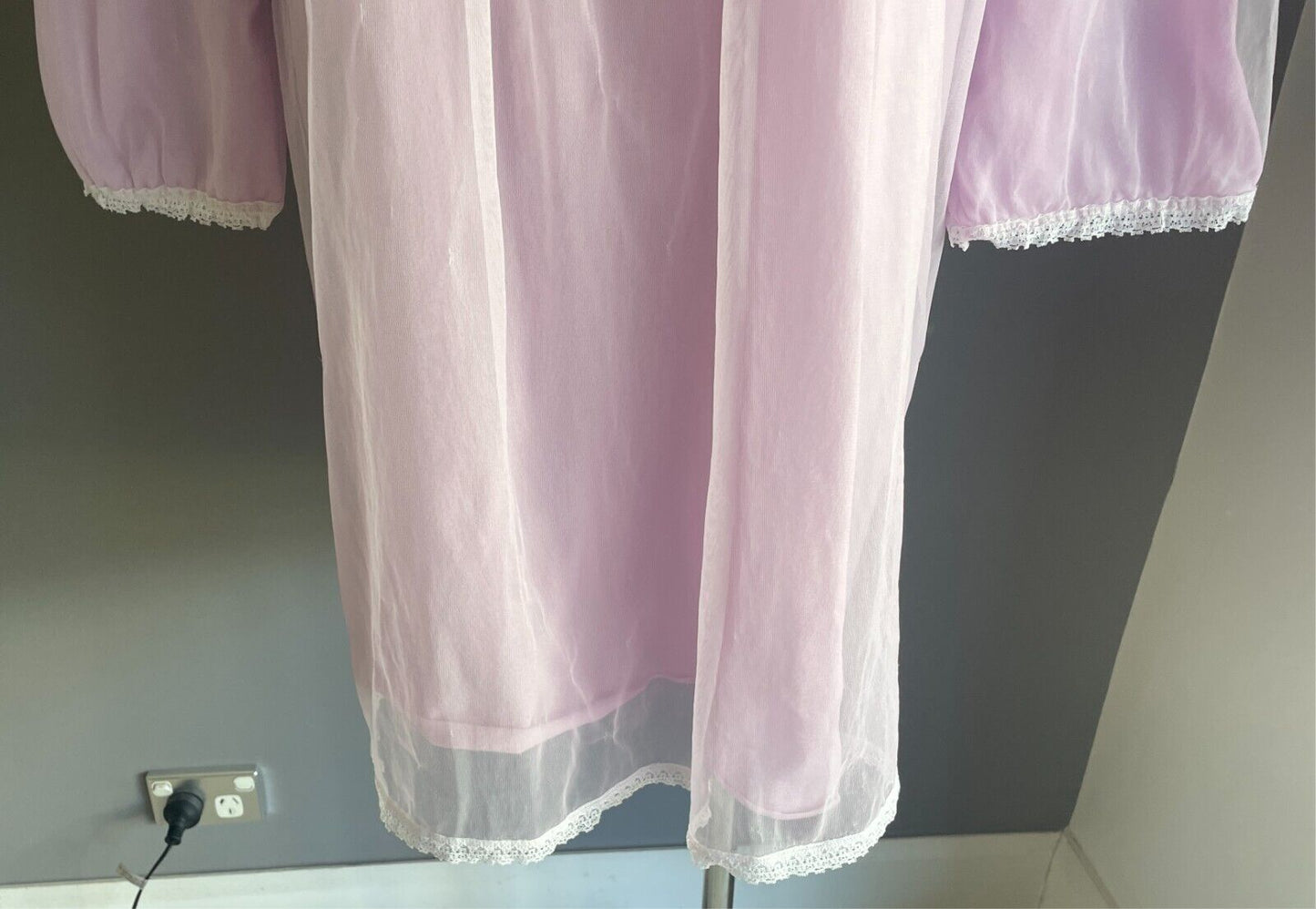 Vintage Bri Nylon Nightie 1960s Mauve Long Sleeve  White Lace Trim Size 14