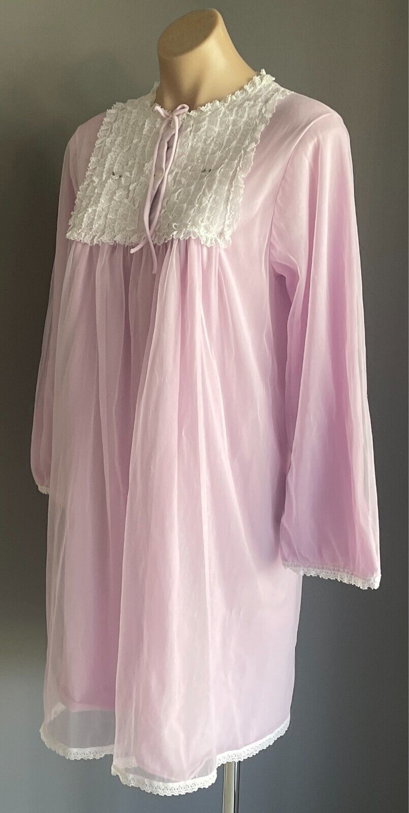 Vintage Bri Nylon Nightie 1960s Mauve Long Sleeve  White Lace Trim Size 14