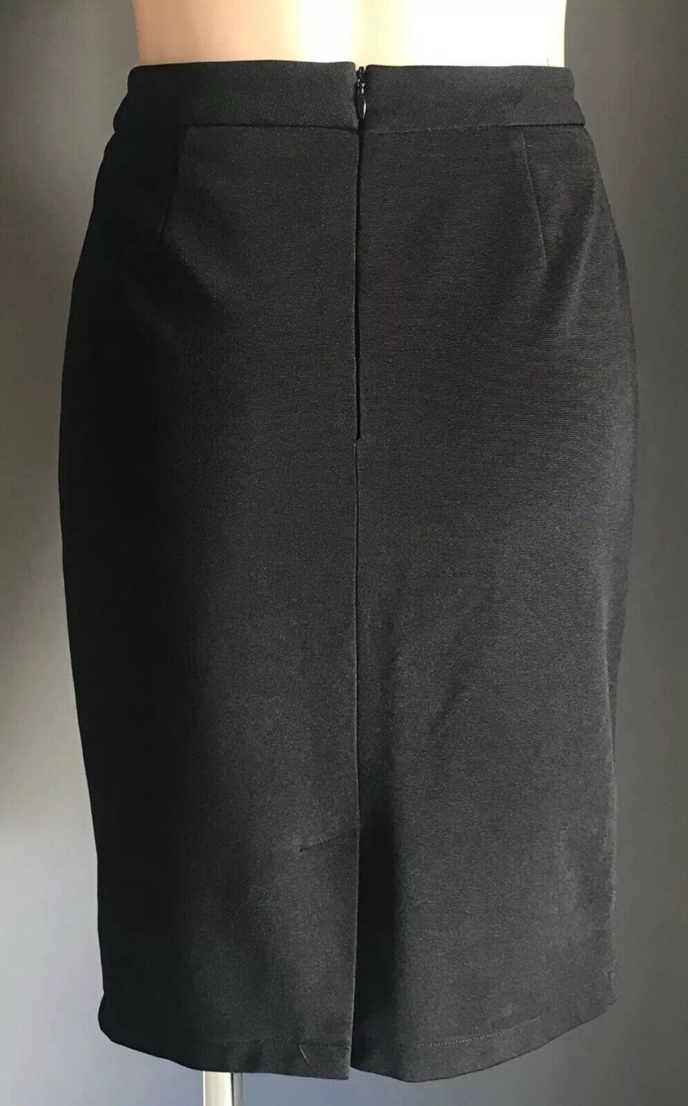FORCAST Skirt Black Straight Knee Length Skirt Classic Smart Ladies Size 10