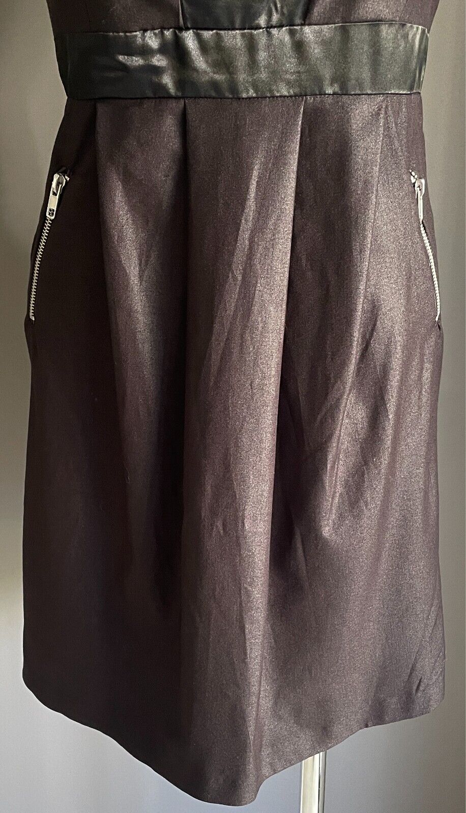 HOT OPTIONS Sheath Dress Black Sleeveless Mini Length Size 12 Zip Pockets